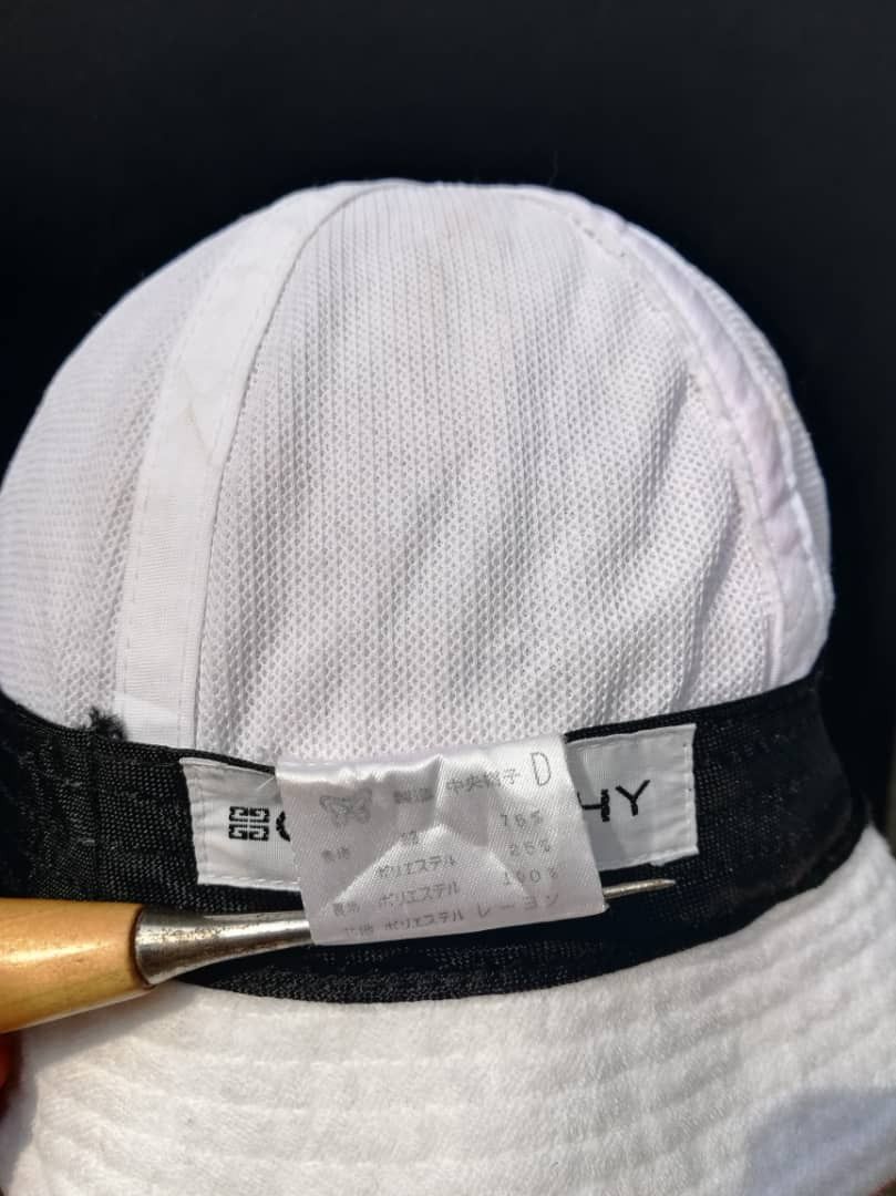 Givenchy Givenchy Paris Bucket Hats Size ONE SIZE - 14 Thumbnail