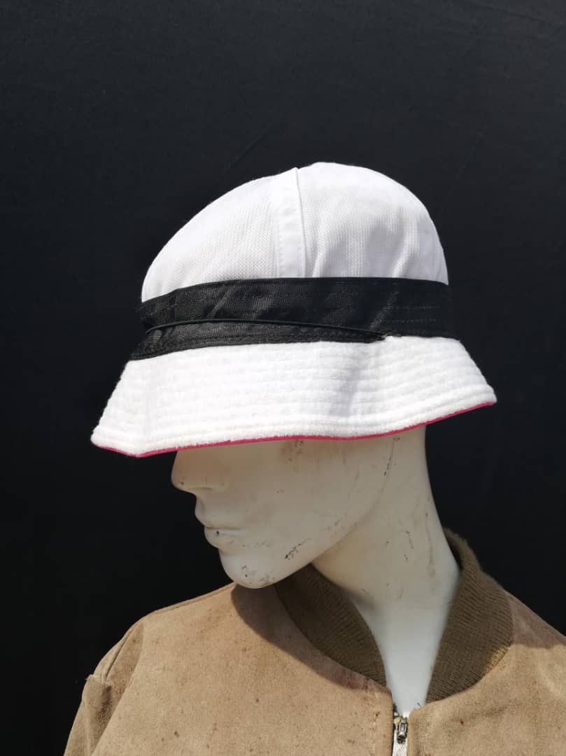 Givenchy Givenchy Paris Bucket Hats Size ONE SIZE - 11 Thumbnail