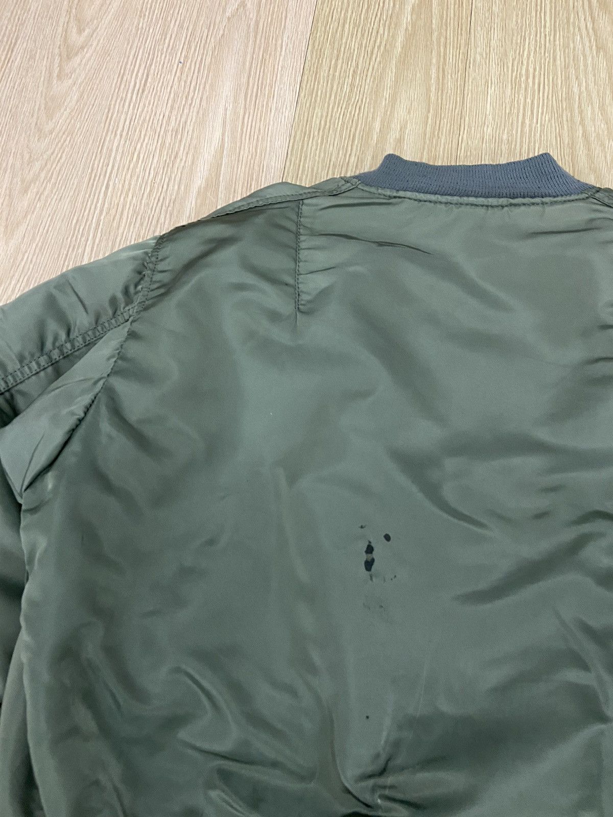 Alpha Industries Vintage distress Alpha Industries MA-1 bomber jacket Size US L / EU 52-54 / 3 - 7 Thumbnail