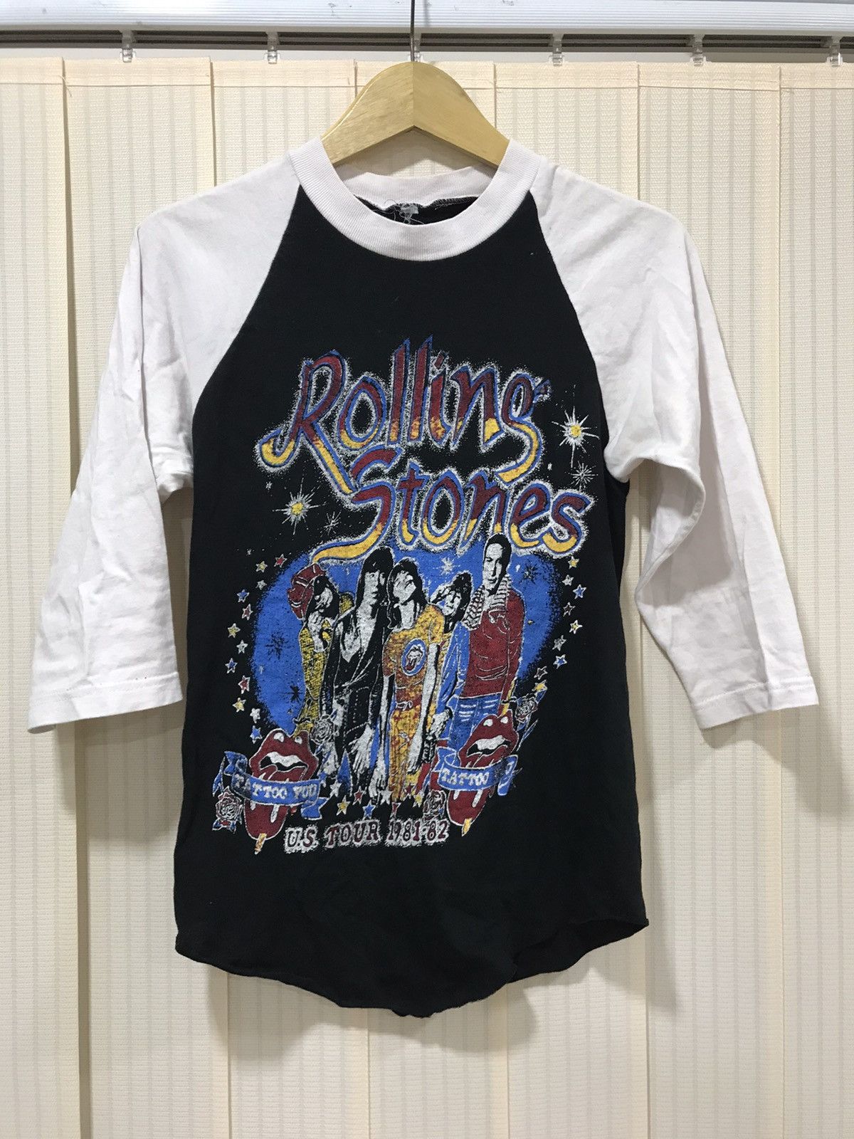 MASU × The Rolling Stones POPCORN RAGLAN MASU TONGUE AND LIPS POPCORN RAGLAN L/S T-SHIRT MASU X The