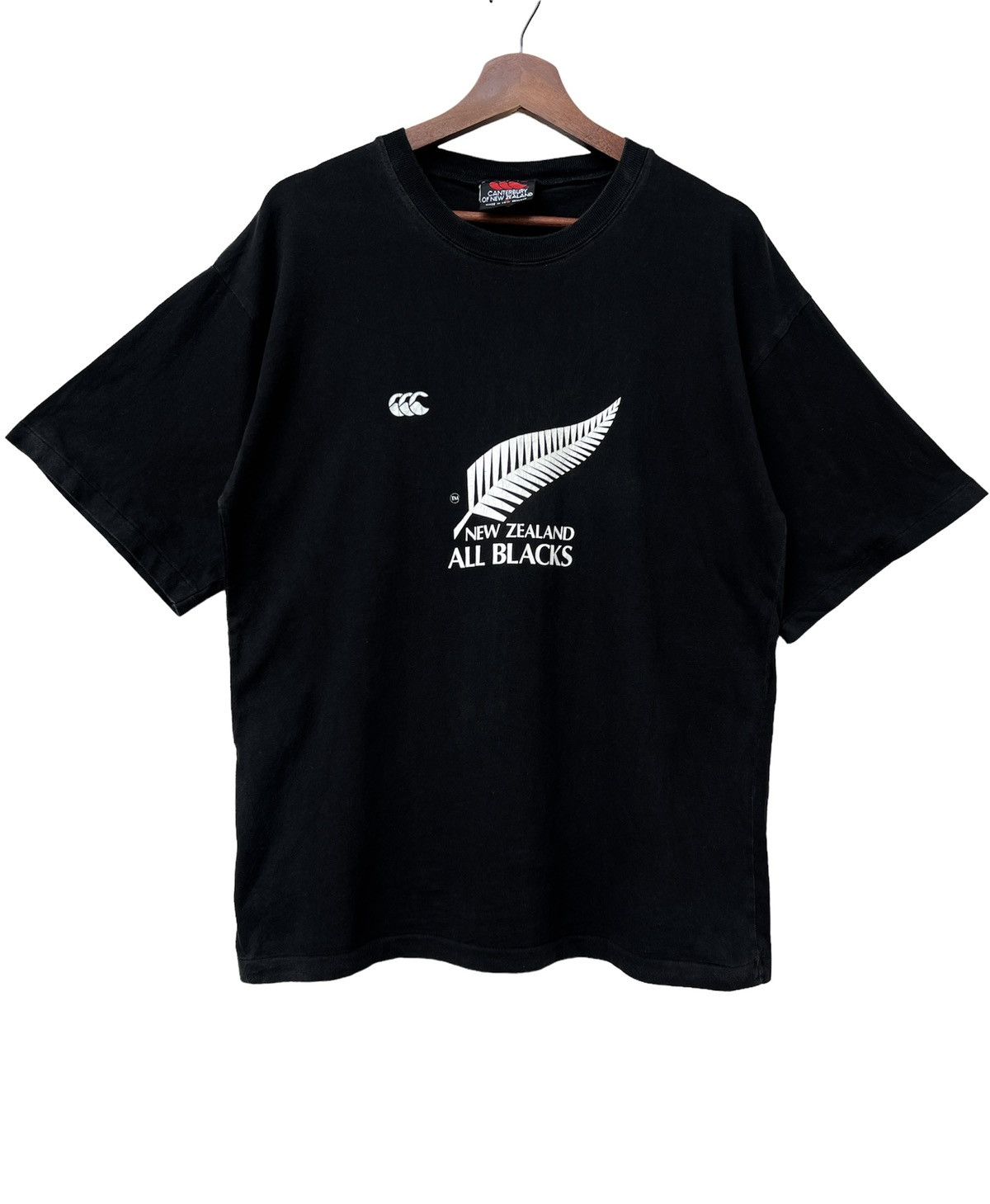 All Blacks × Canterbury of New Zealand × Vintage Vintage New Zealand All Black T-Shirt Size US M / EU 48-50 / 2 - 1 Thumbnail
