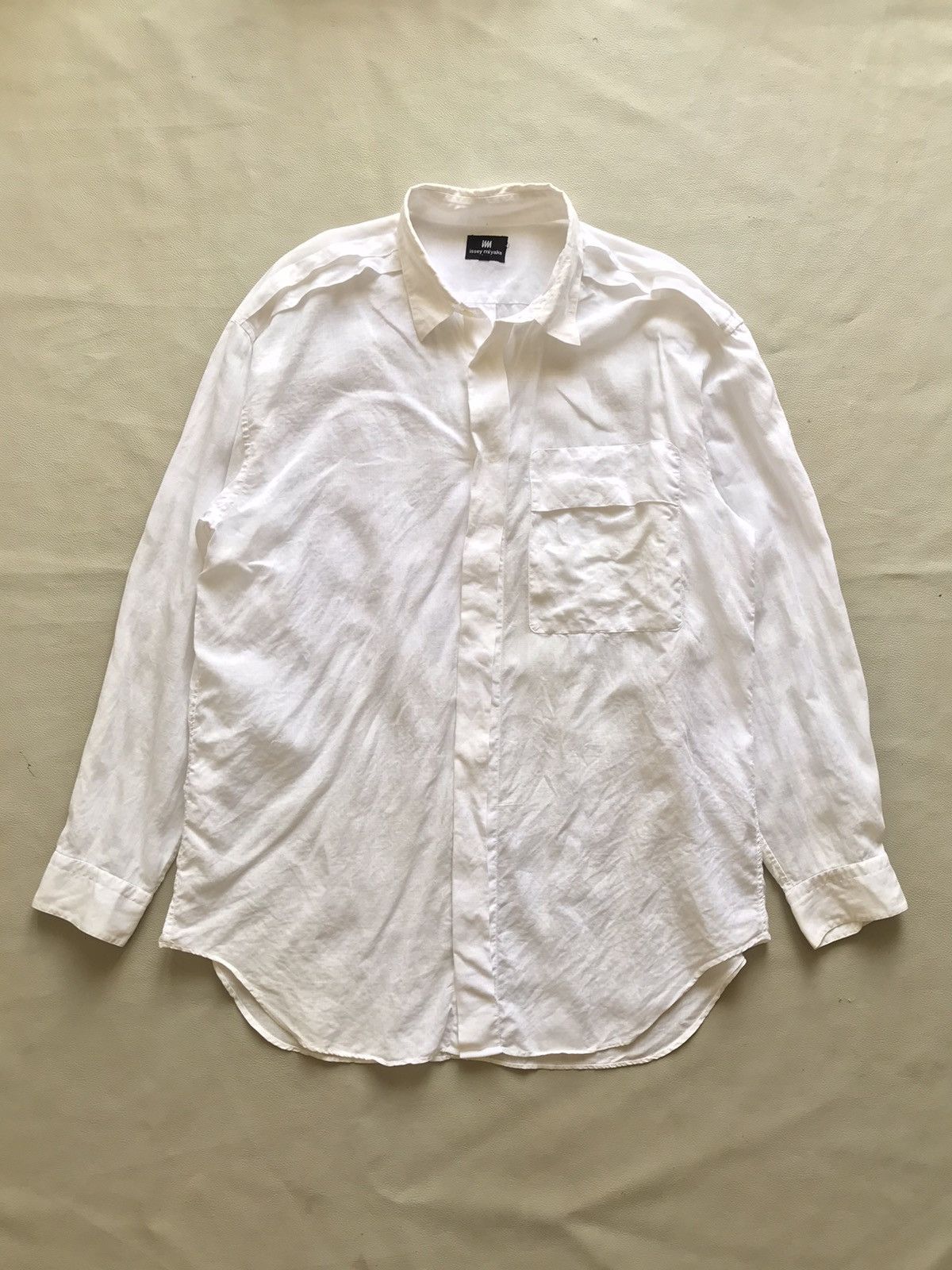 image of Vintage Issey Miyake Linen Shirt in White, Men's (Size Large)