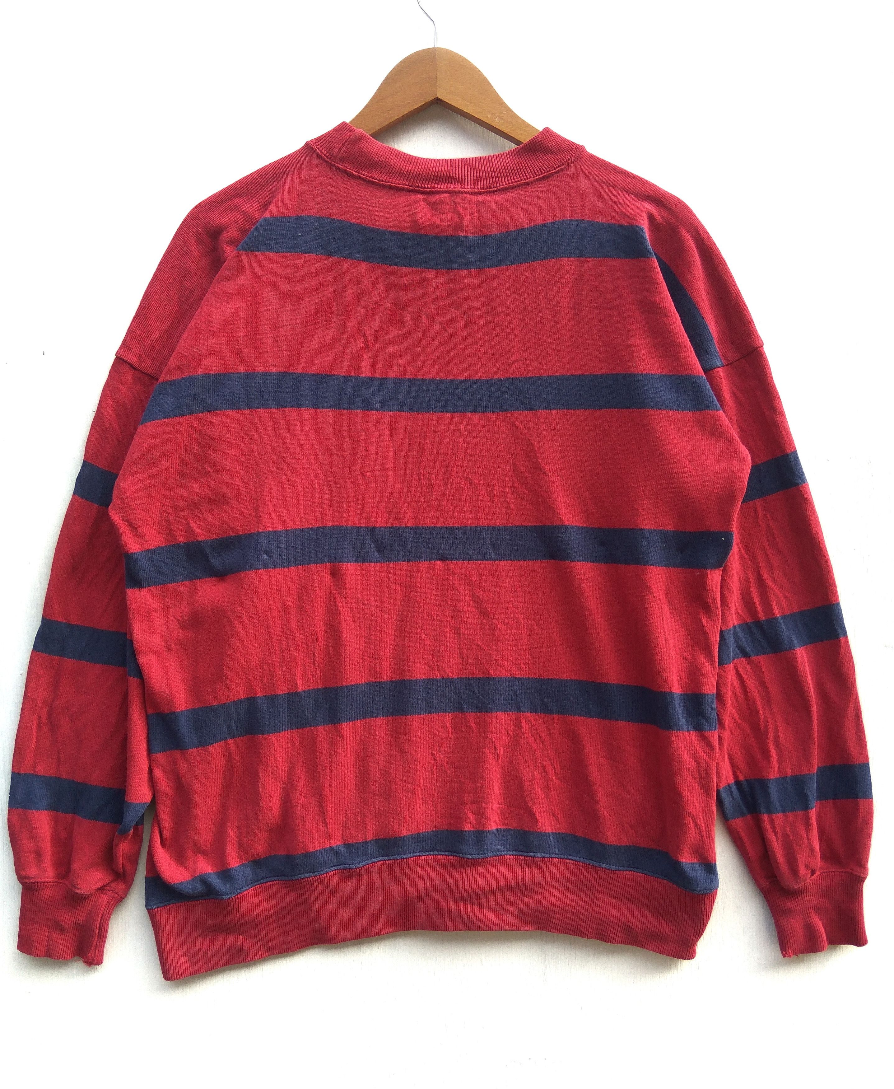 Benetton United Colors of Benetton sweatshirt embroidery distressed Size US M / EU 48-50 / 2 - 3 Thumbnail