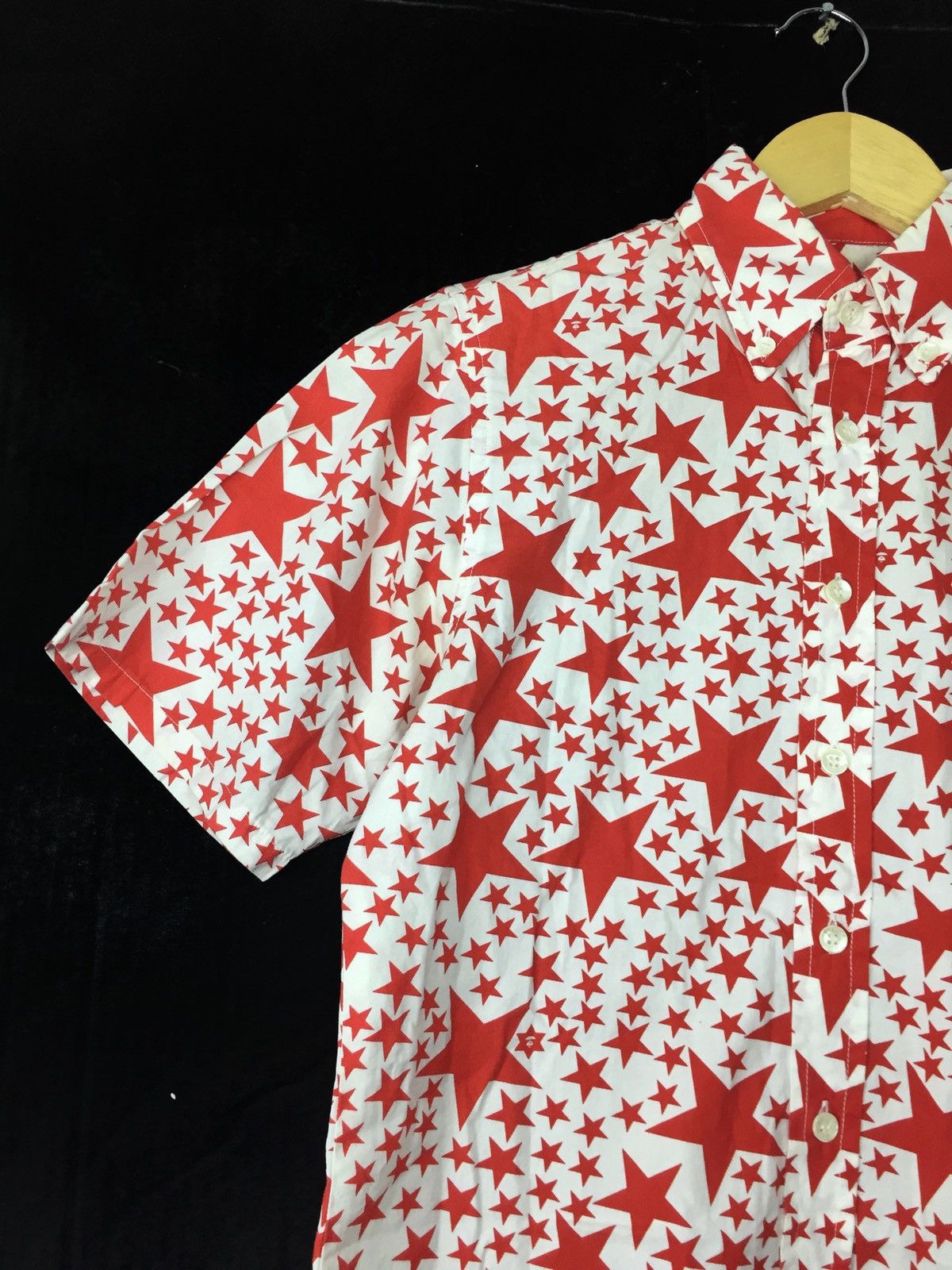 Bape OG A Bathing Ape Bape Fullprint Star Red White Color Shirt Size US S / EU 44-46 / 1 - 3 Thumbnail
