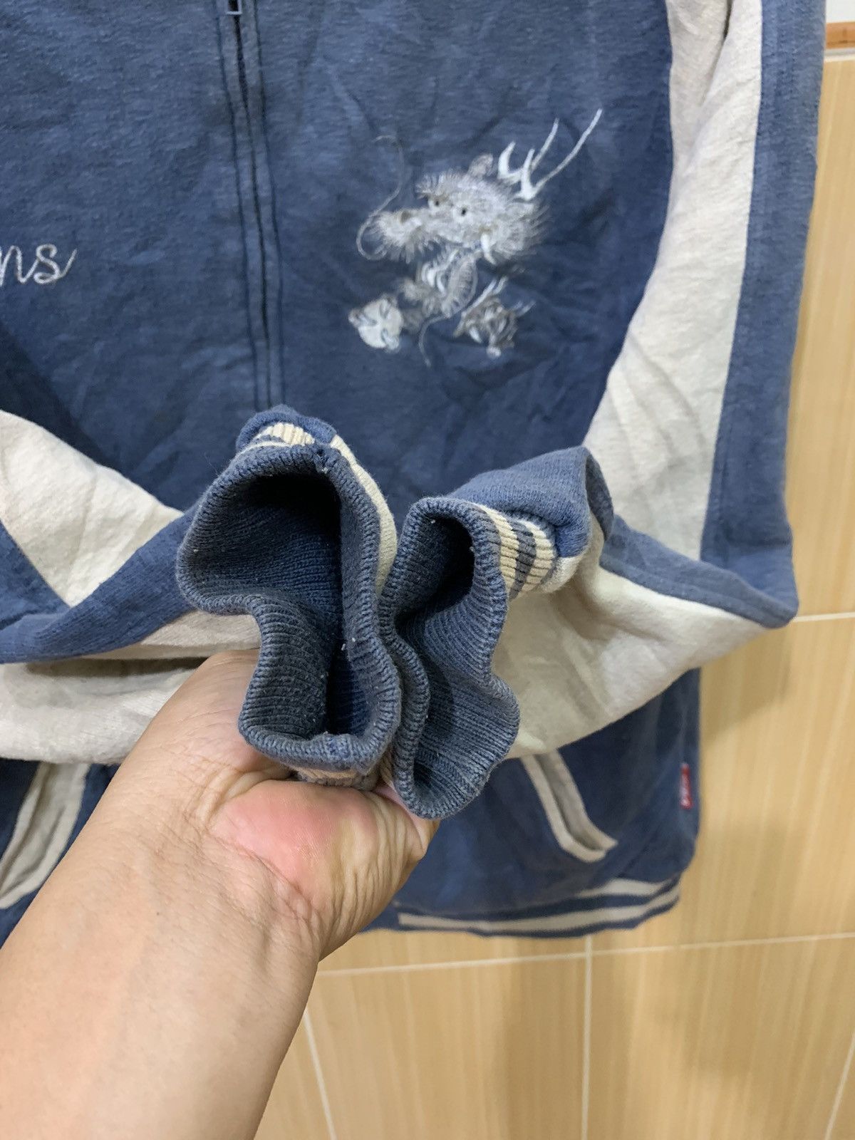 Vans × Vintage Vans Dragon Sukajan Style Logo Embroidery Size US L / EU 52-54 / 3 - 5 Thumbnail