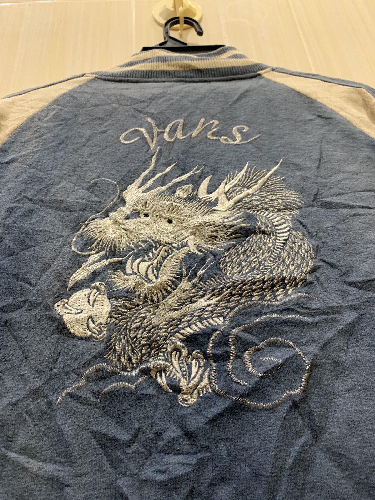 Vans × Vintage Vans Dragon Sukajan Style Logo Embroidery Size US L / EU 52-54 / 3 - 15 Thumbnail