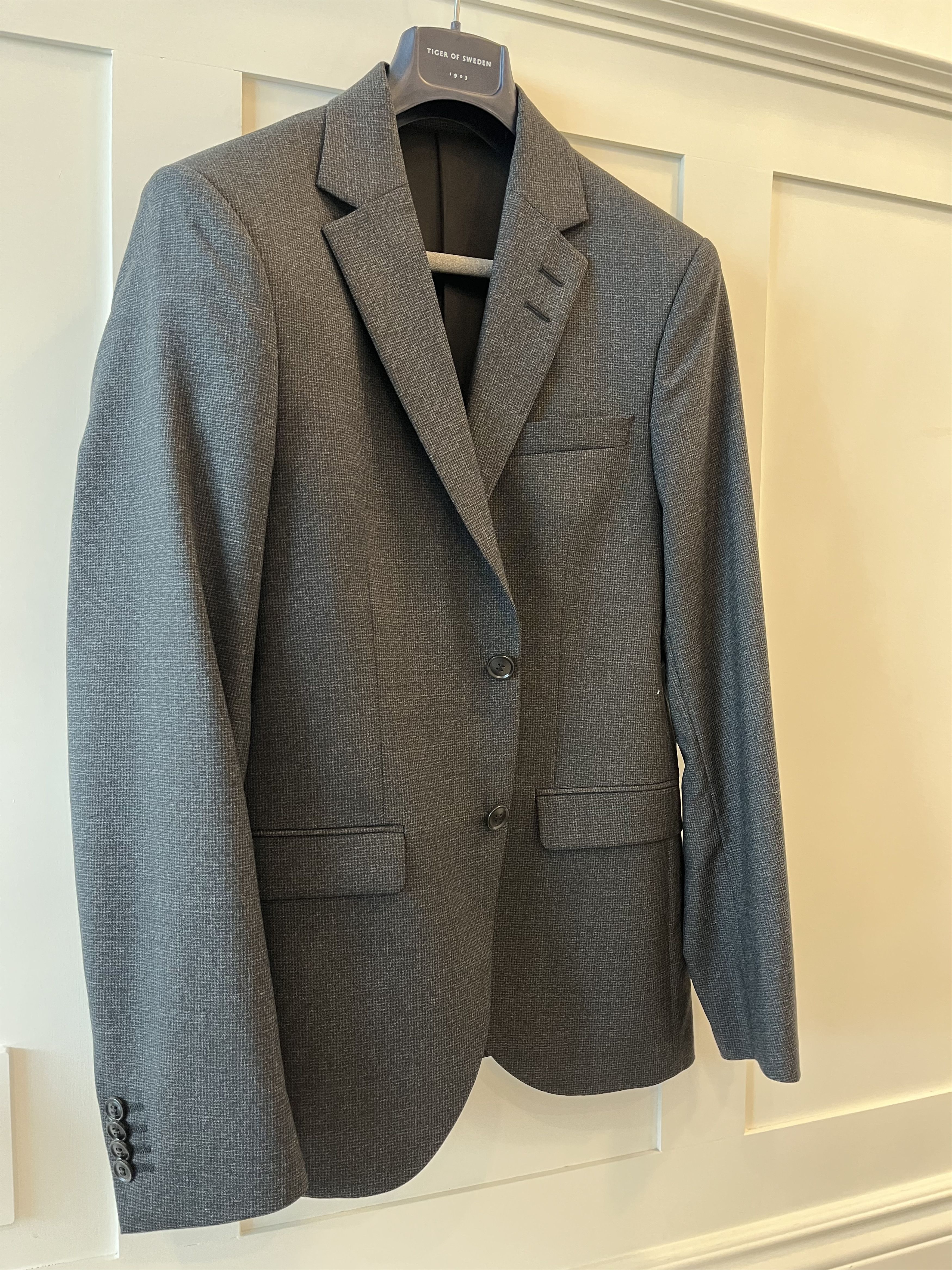 Tiger of Sweden Tiger of Sweden Blazer Size 36R - 1 Thumbnail