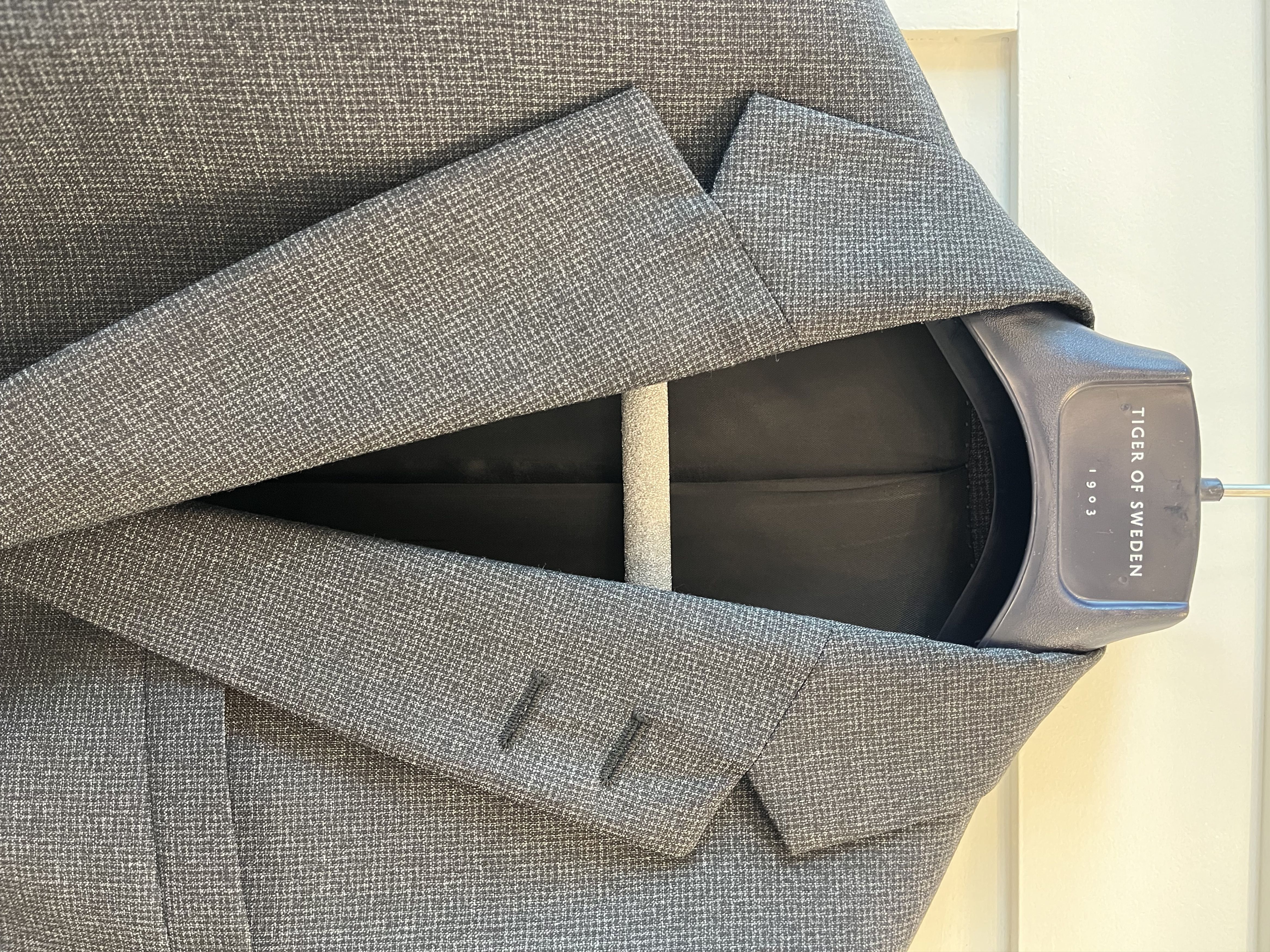 Tiger of Sweden Tiger of Sweden Blazer Size 36R - 2 Thumbnail