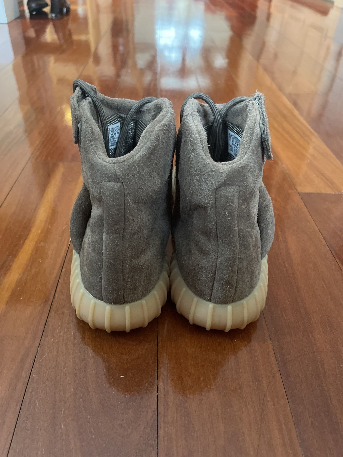 Adidas × Kanye West Yeezy Boost 750 Light Brown Gum Size US 10 / EU 43 - 4 Thumbnail