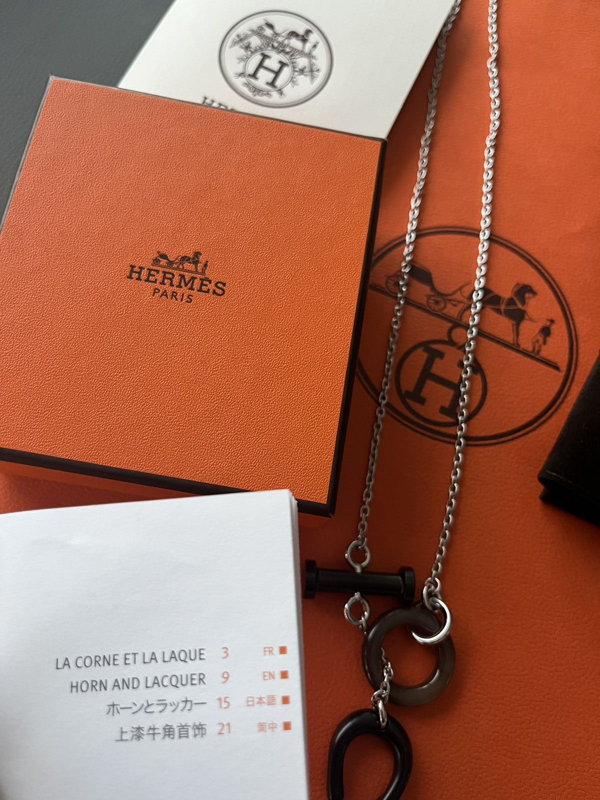 Hermes Super Runway Limited Edition Horn Lacquer Necklace Brand New Size ONE SIZE - 11 Thumbnail