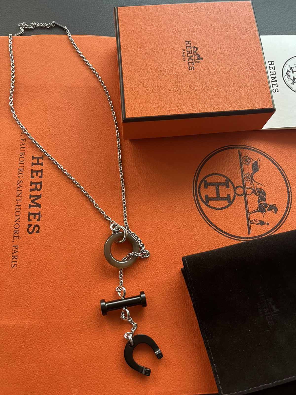 Hermes Super Runway Limited Edition Horn Lacquer Necklace Brand New Size ONE SIZE - 9 Thumbnail