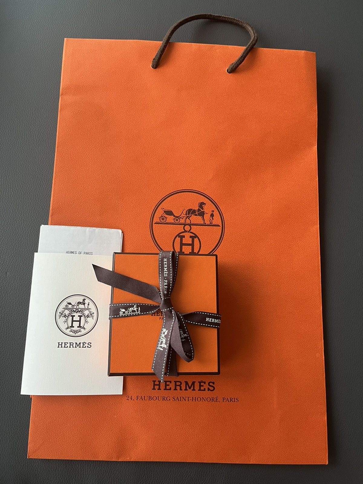 Hermes Super Runway Limited Edition Horn Lacquer Necklace Brand New Size ONE SIZE - 16 Thumbnail