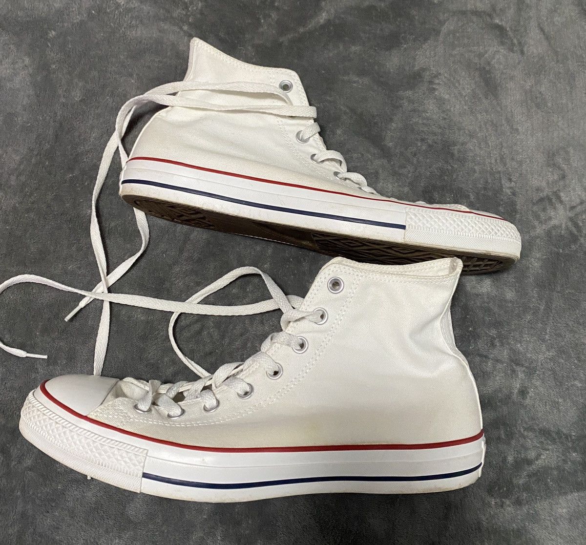 Converse White Converse Chuck Taylor All Star High Top Size US 11 / EU 44 - 2 Thumbnail
