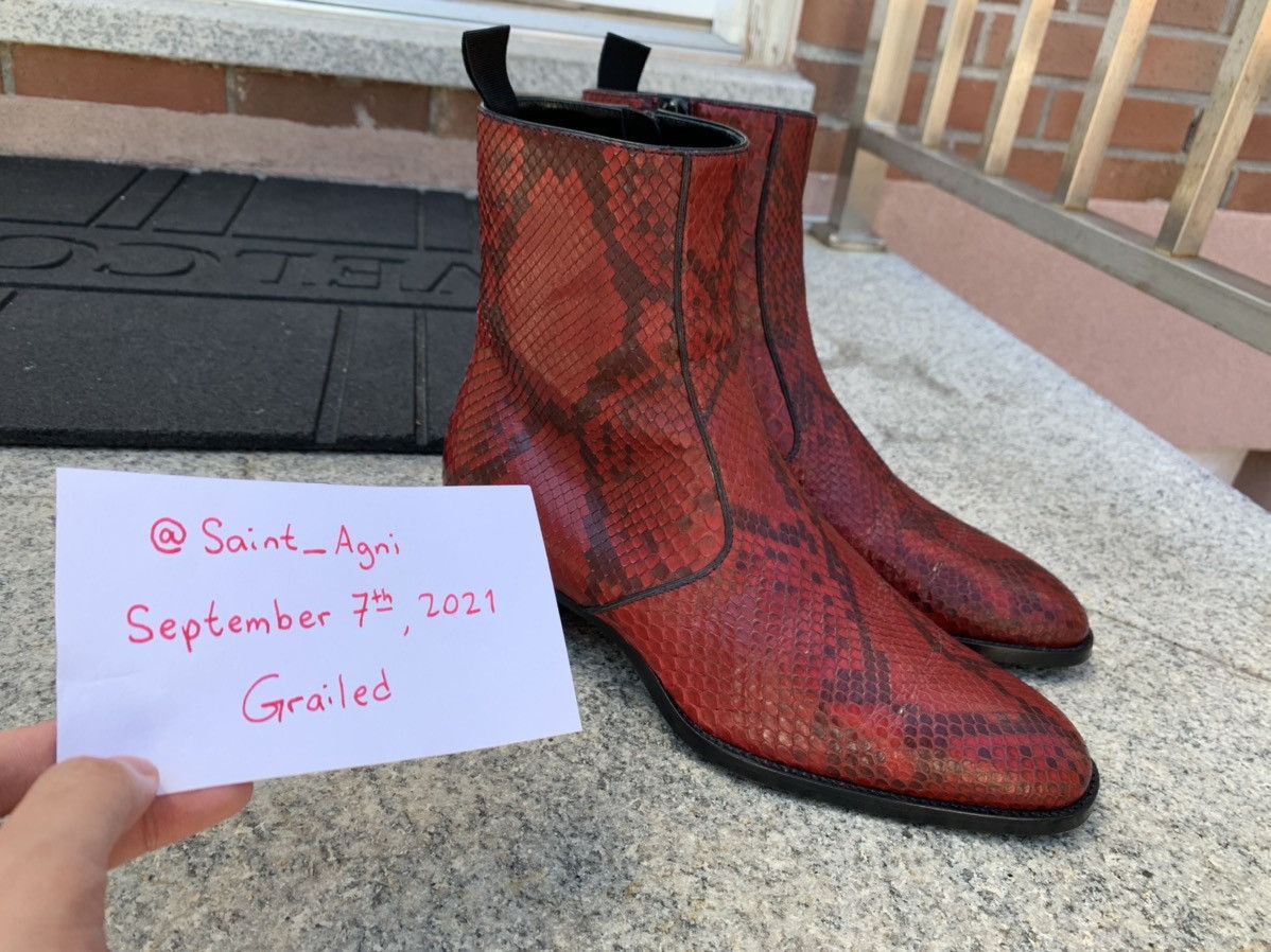 Saint Laurent Paris Wyatt 40mm Side-Zip Boots Red Python Saint Laurent Paris Wyatt 40mm Side-Zip Boots Red Python