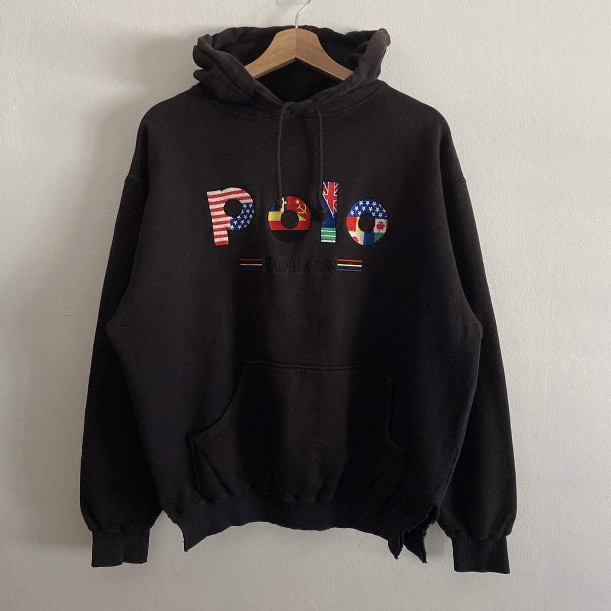 Polo Ralph Lauren Vintage Polo Ralph Lauren National Flag Pullover Sweater Size US L / EU 52-54 / 3 - 1 Thumbnail