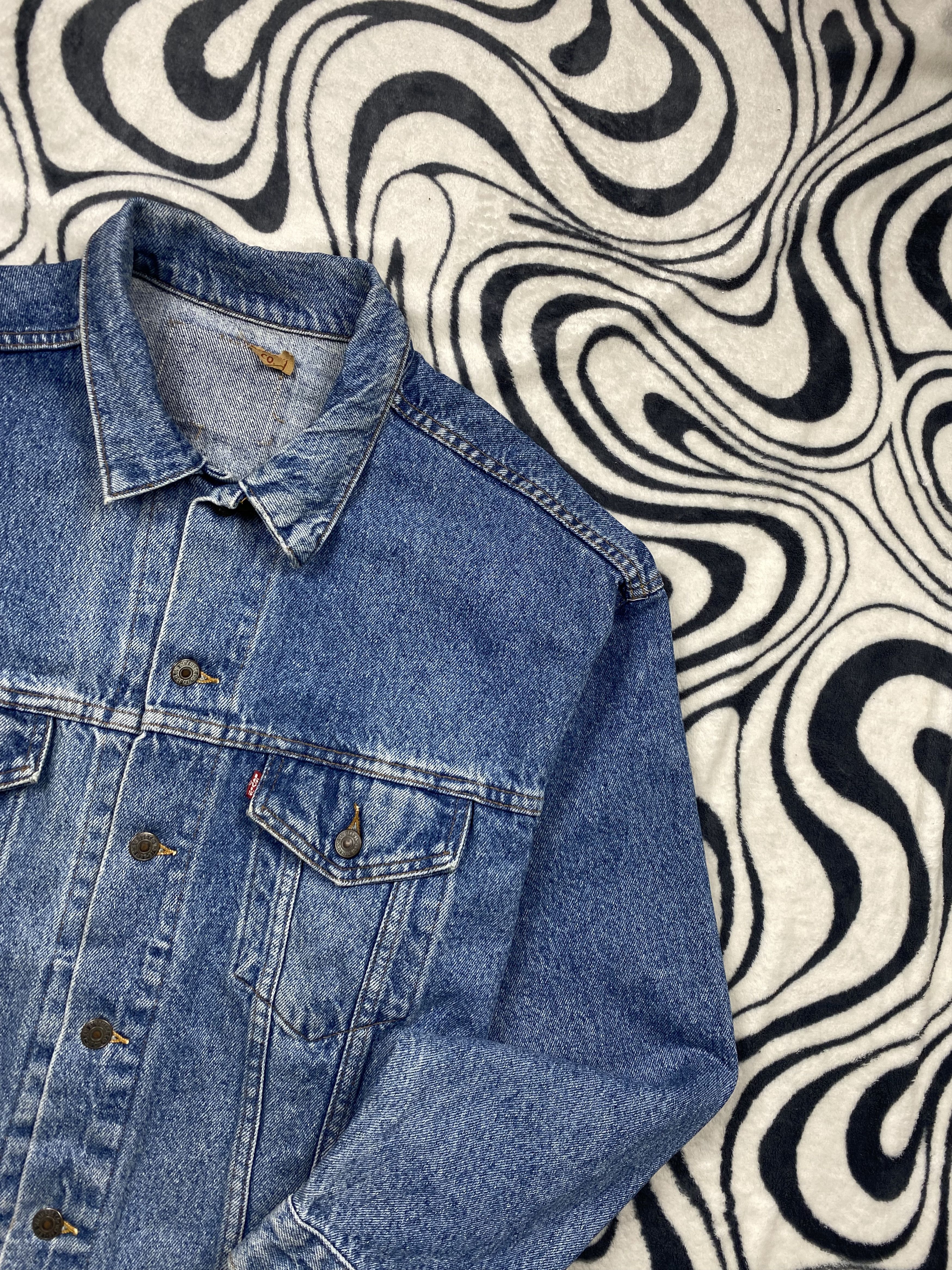 Levi's Vintage Levis Denim Jacket Jeans Size US XL / EU 56 / 4 - 2 Thumbnail