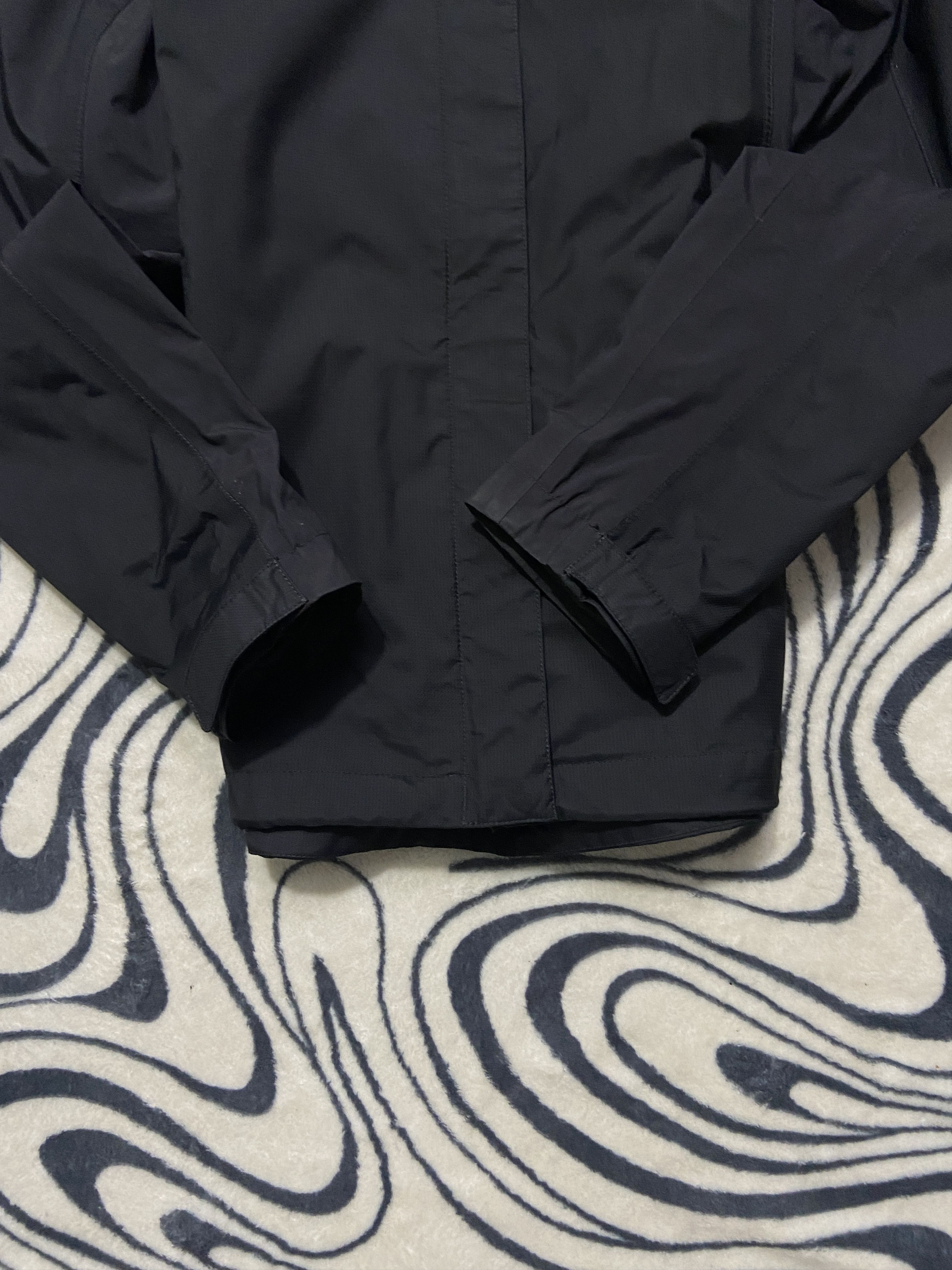 Helly Hansen Helly Hansen Vintage Womens Windbreaker Jacket Size US L / EU 52-54 / 3 - 3 Thumbnail