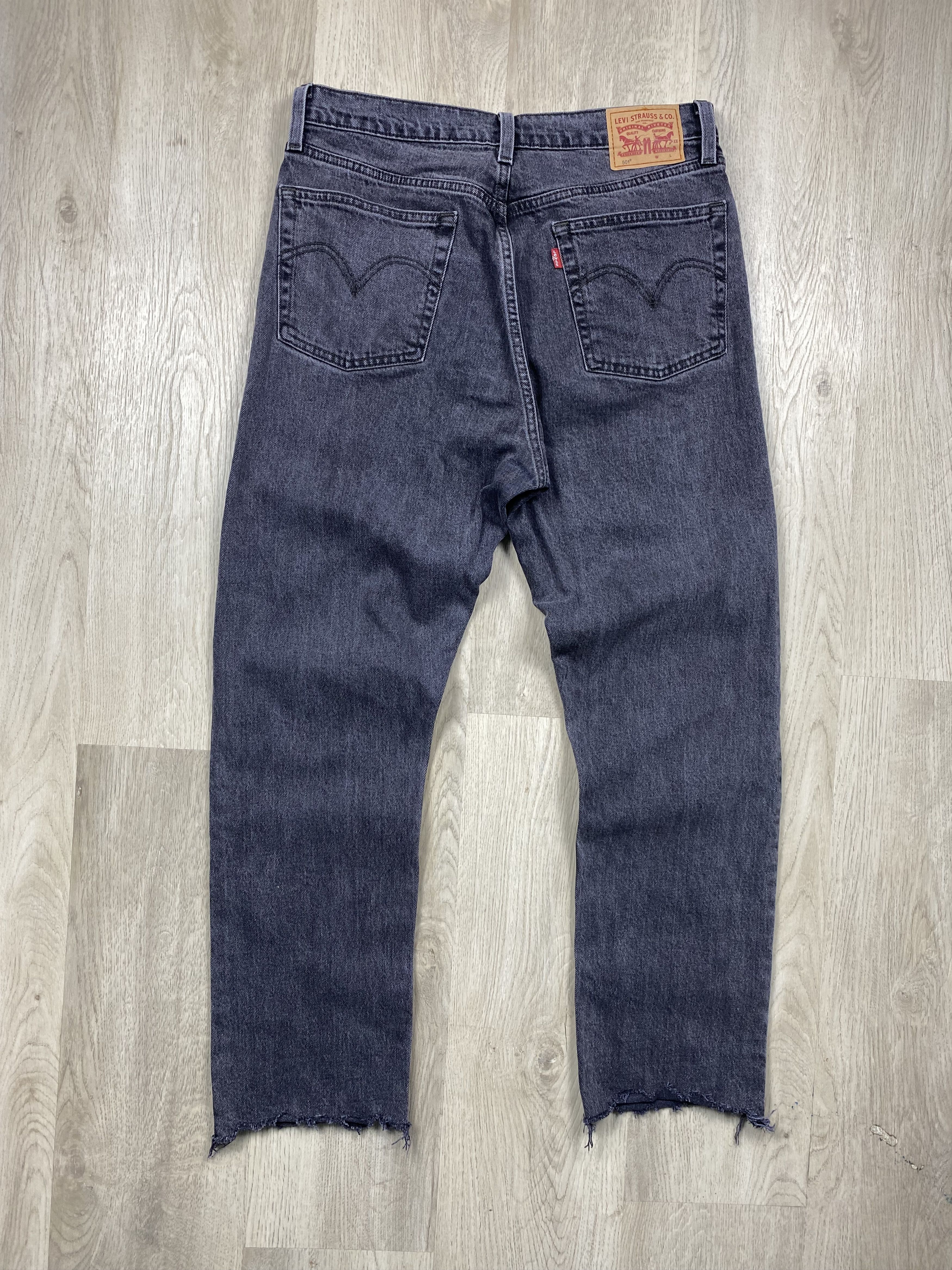 Levi's Levi's 501 Grey Denim Pants Jeans Size US 30 / EU 46 - 1 Thumbnail