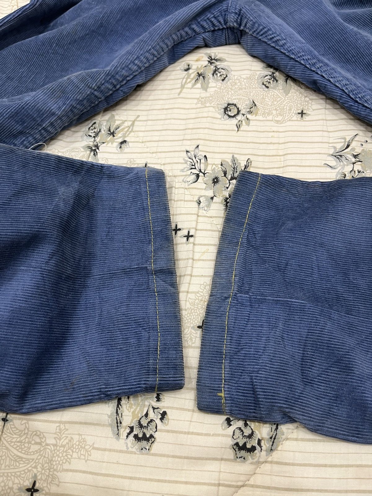 Levi's (Oo). VINTAGE LEVIS CORDUROY PANTS Size US 30 / EU 46 - 13 Thumbnail