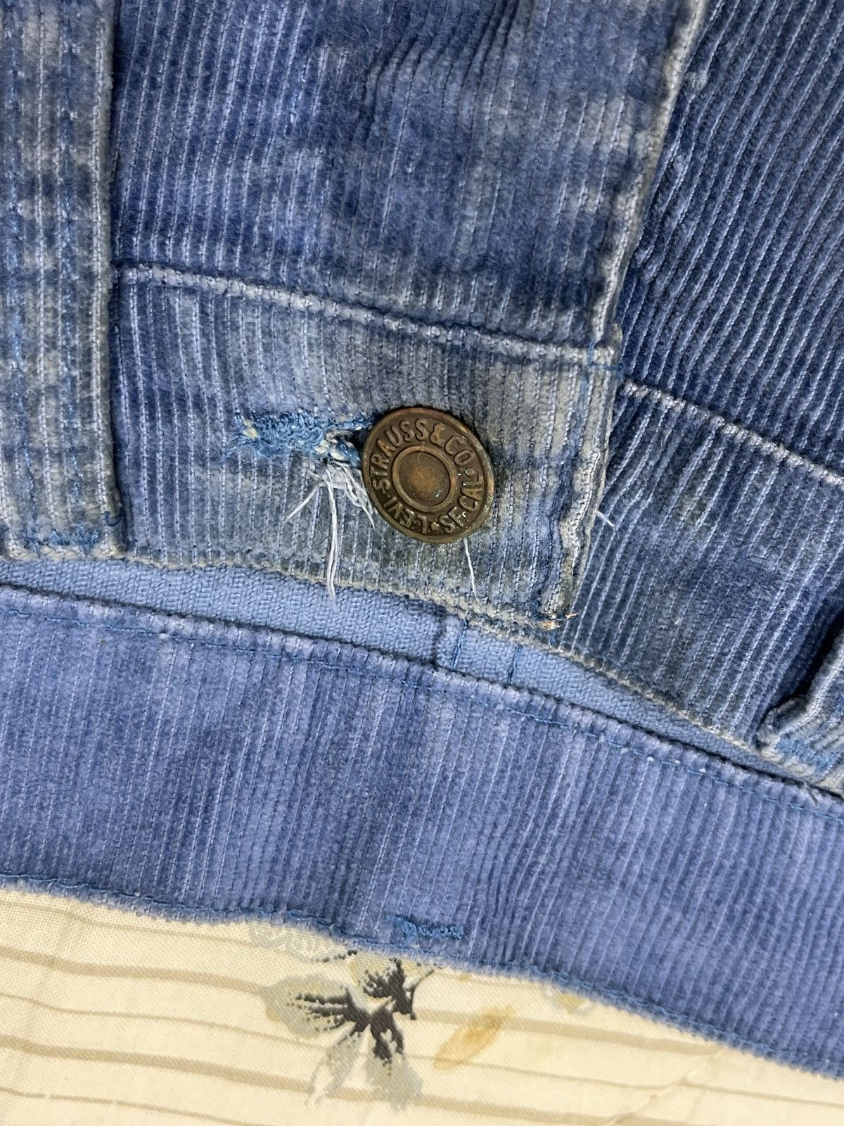Levi's (Oo). VINTAGE LEVIS CORDUROY PANTS Size US 30 / EU 46 - 5 Thumbnail