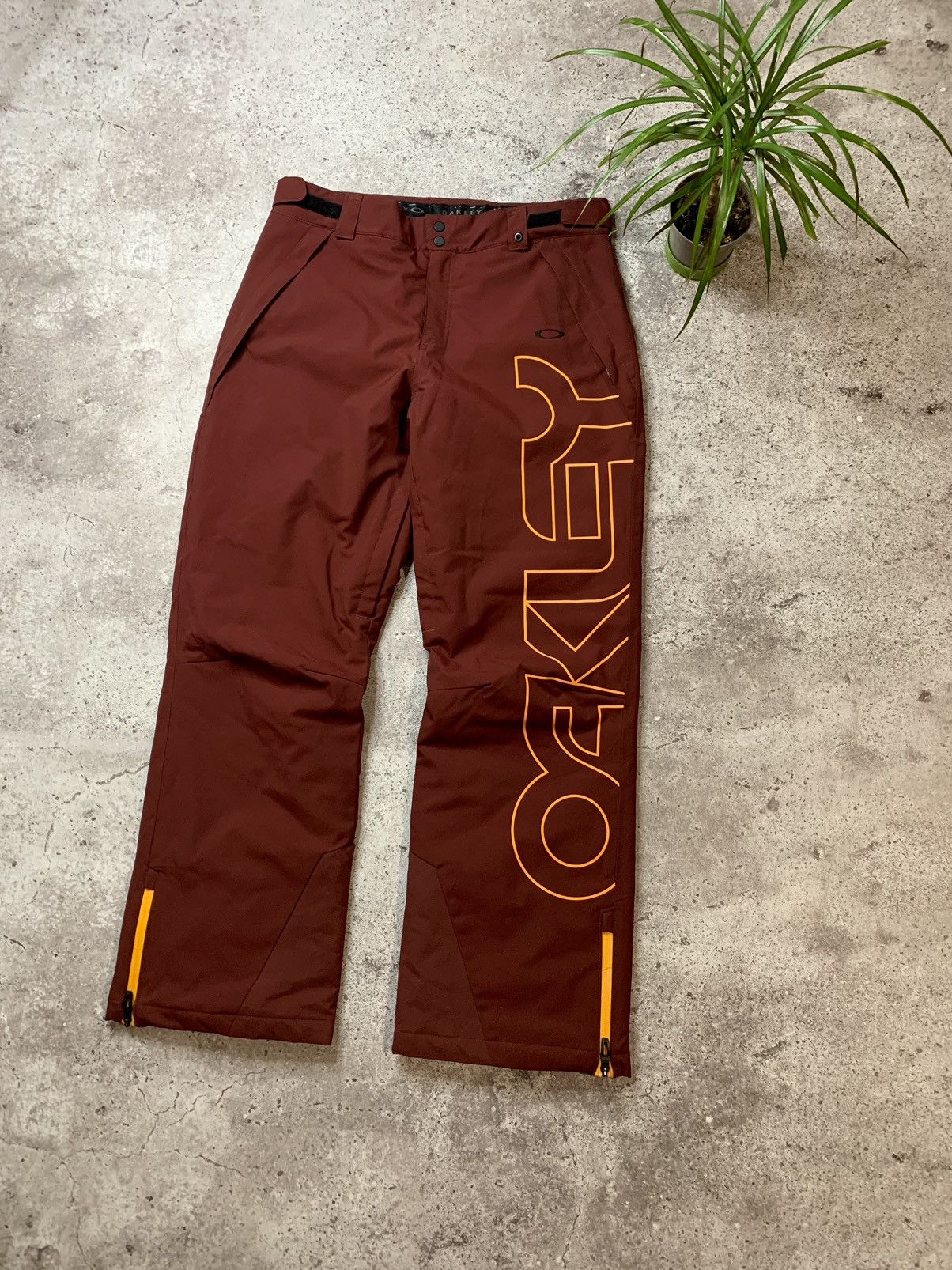 Oakley Oakley Big Logo Ski Pants Size US 34 / EU 50 - 1 Thumbnail