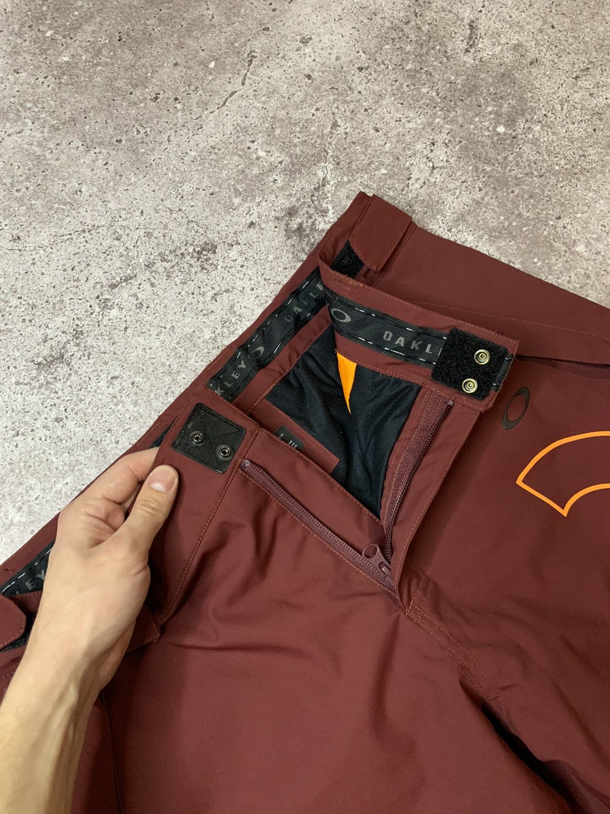 Oakley Oakley Big Logo Ski Pants Size US 34 / EU 50 - 4 Thumbnail