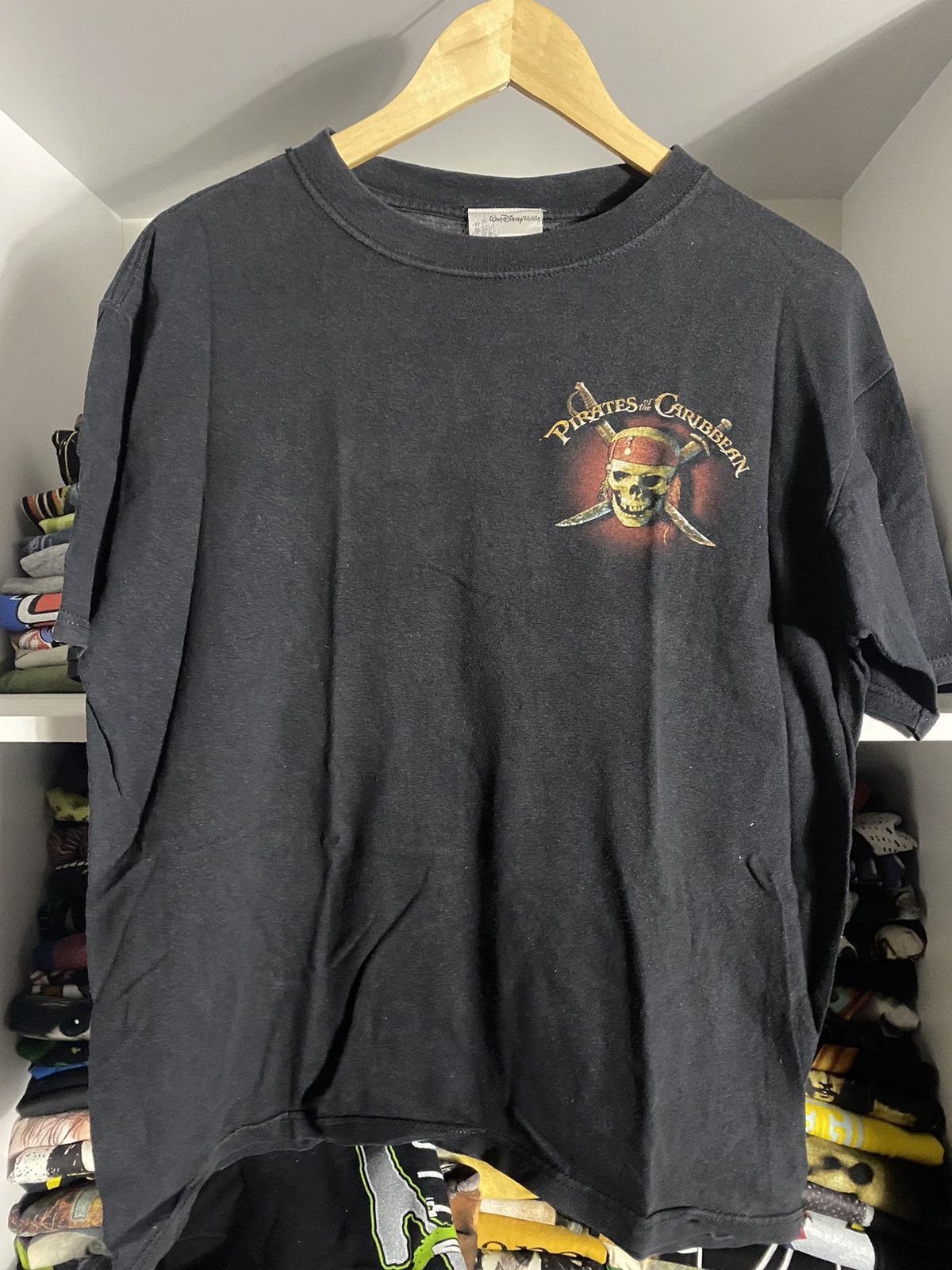 Disney × Vintage Pirates of the Caribbean Vintage Tshirt Size US M / EU 48-50 / 2 - 2 Thumbnail