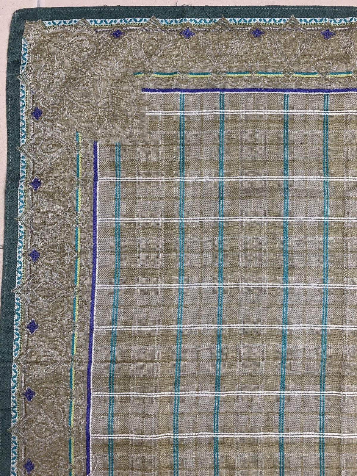 Yves Saint Laurent Yves Saint Laurent Handkerchief Pocketsquares Size ONE SIZE - 6 Thumbnail