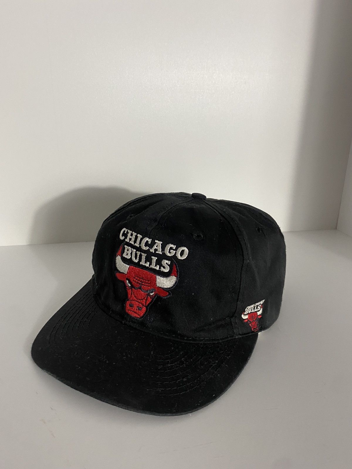 retro bulls