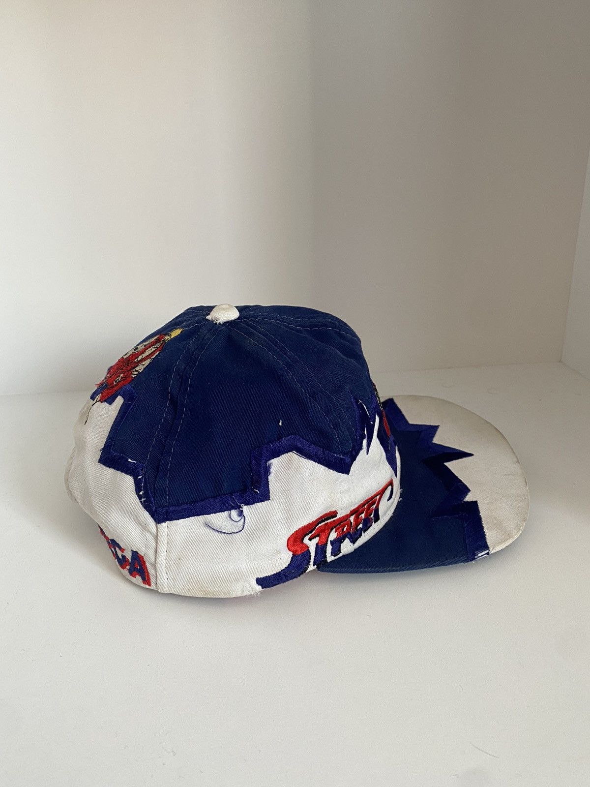 Vintage Street Fighter II Ken Masters 1996 Vega hat Size ONE SIZE - 3 Thumbnail