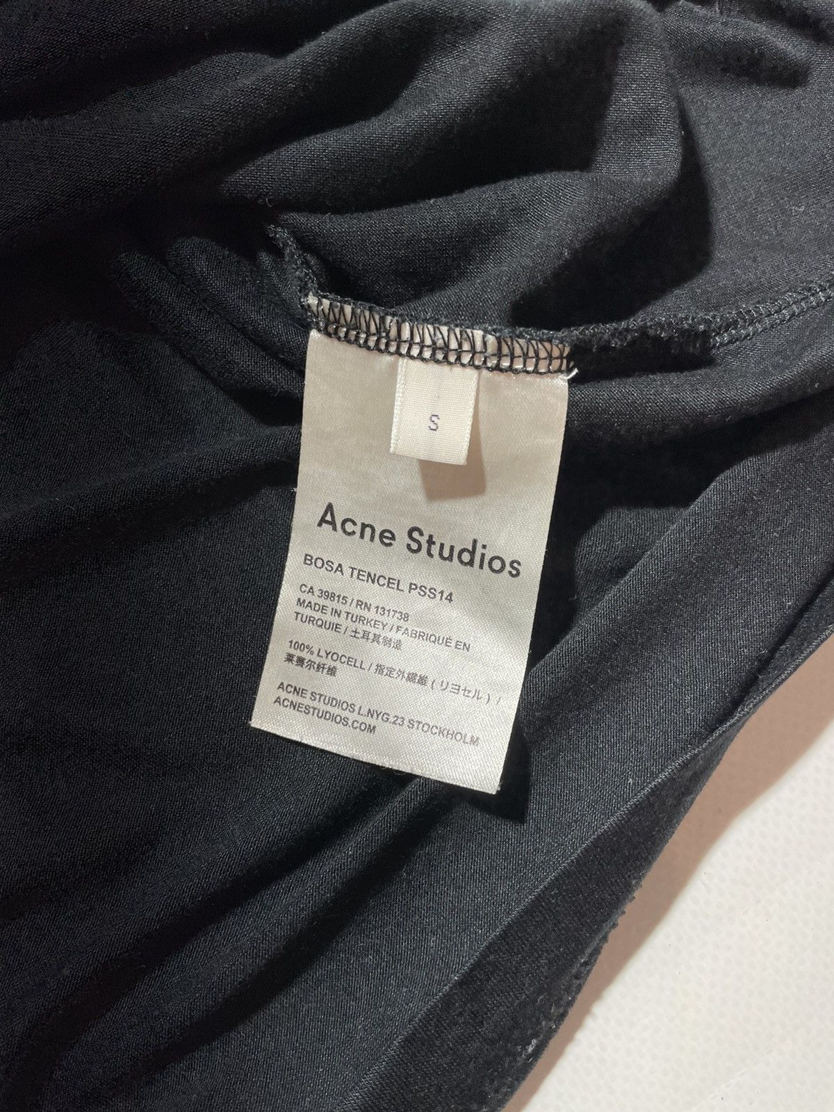 Acne Studios Acne Studios Bosa Tencel PSS14 T-shirt Size S / US 4 / IT 40 - 6 Thumbnail