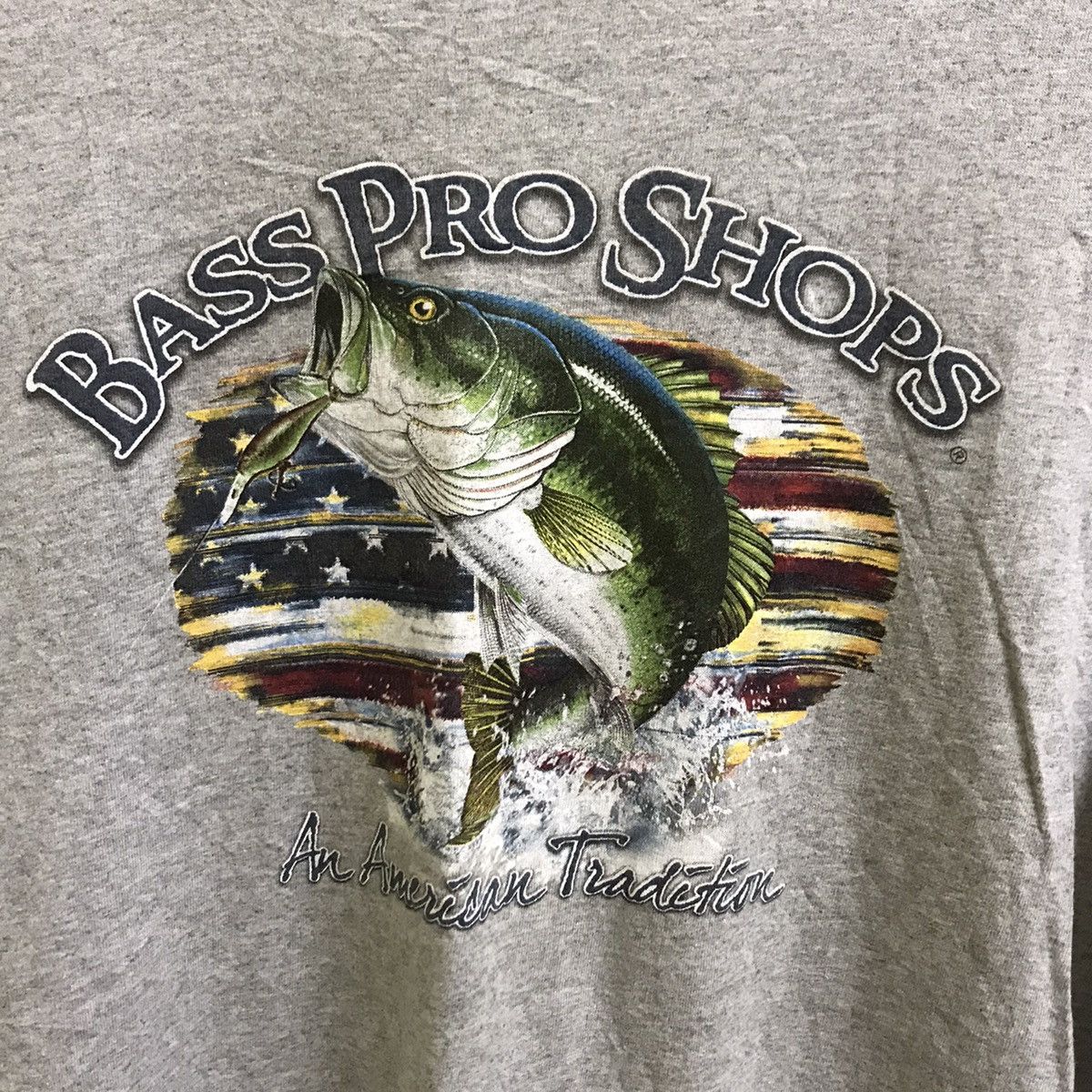 Japanese Brand Bass pro shops distressed tshirt Size US M / EU 48-50 / 2 - 13 Thumbnail