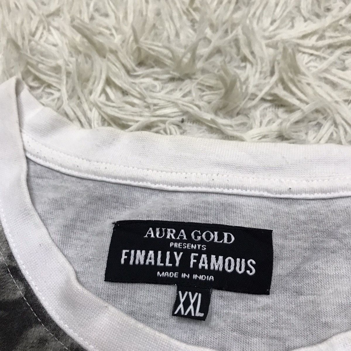 Japanese Brand Aura gold presents finaly famous Tshirt Size US XL / EU 56 / 4 - 10 Thumbnail