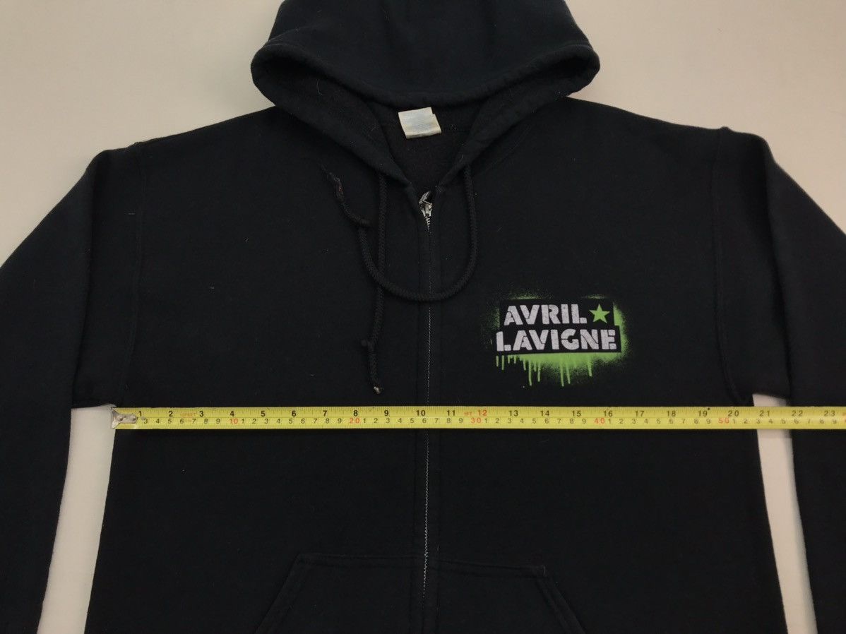 Band Tees Avril Lavigne sweatshirt hoodies skull Size US M / EU 48-50 / 2 - 10 Thumbnail