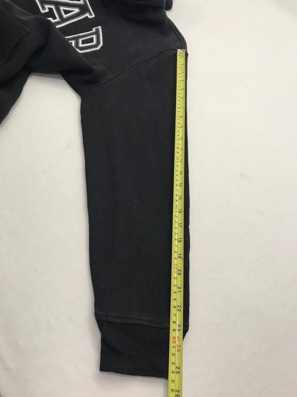 Gap GAP Hoodie Sweatshirt Kenye West Spell Out Size US L / EU 52-54 / 3 - 12 Thumbnail