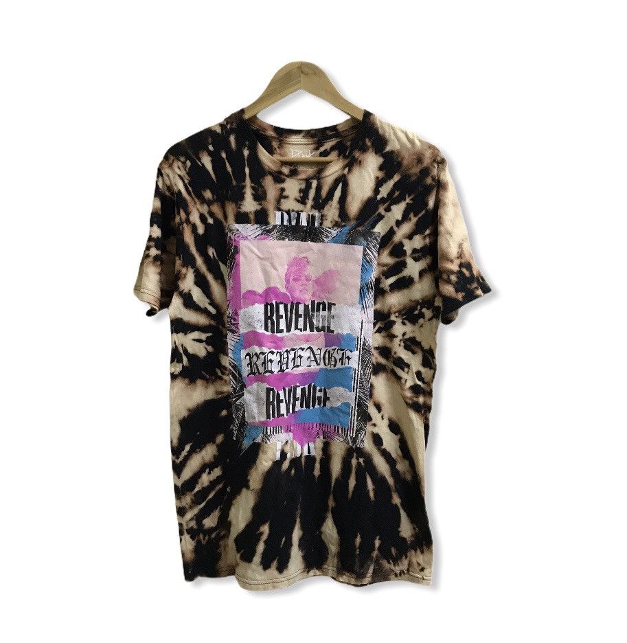 Band Tees Pink beautiful trauma world tour custom made bleach ter Size US M / EU 48-50 / 2 - 1 Thumbnail