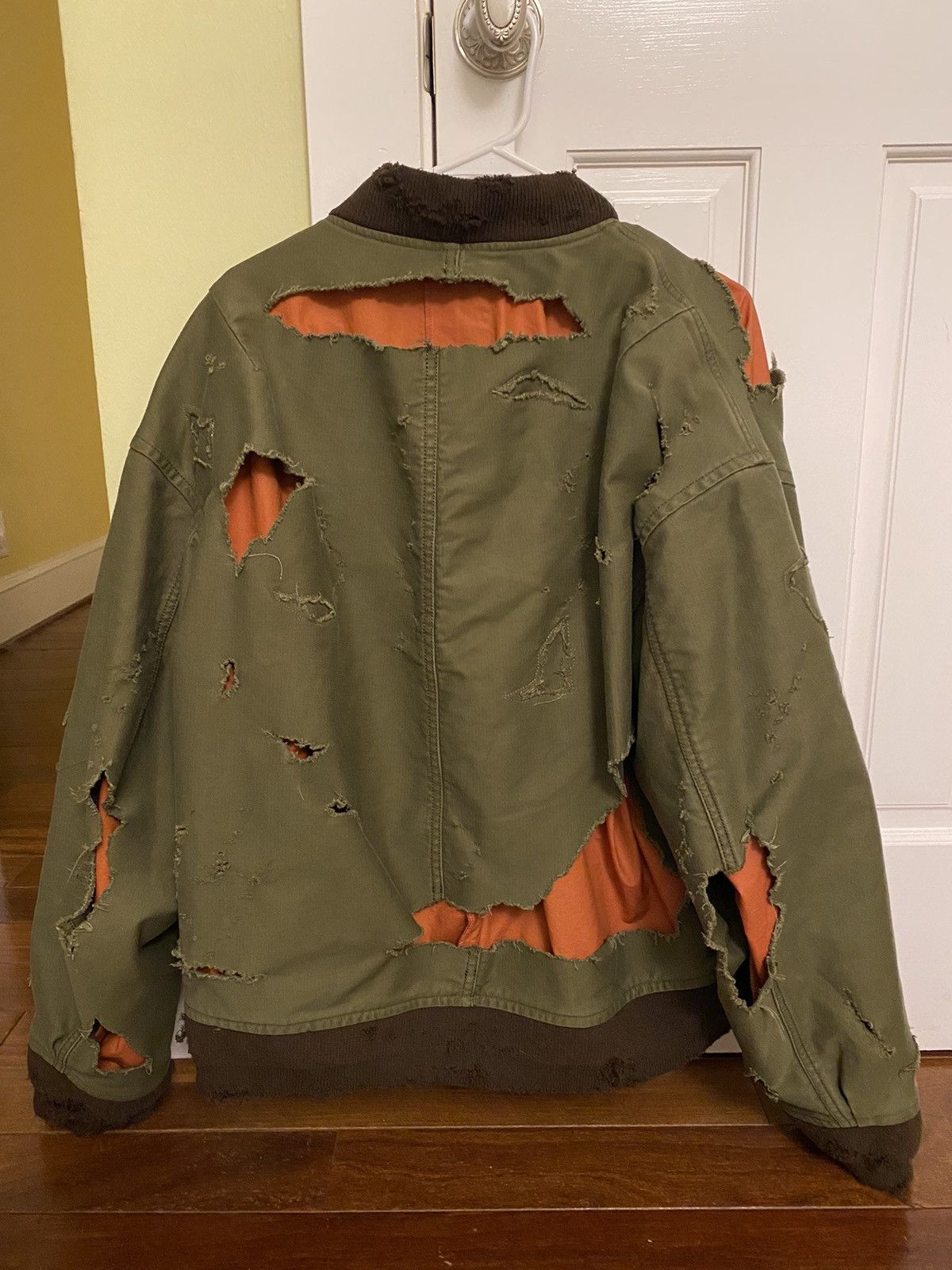 Maison MIHARA YASUHIRO Miharayasuhiro distressed broken MA-1 flight jacket Size US M / EU 48-50 / 2 - 2 Thumbnail