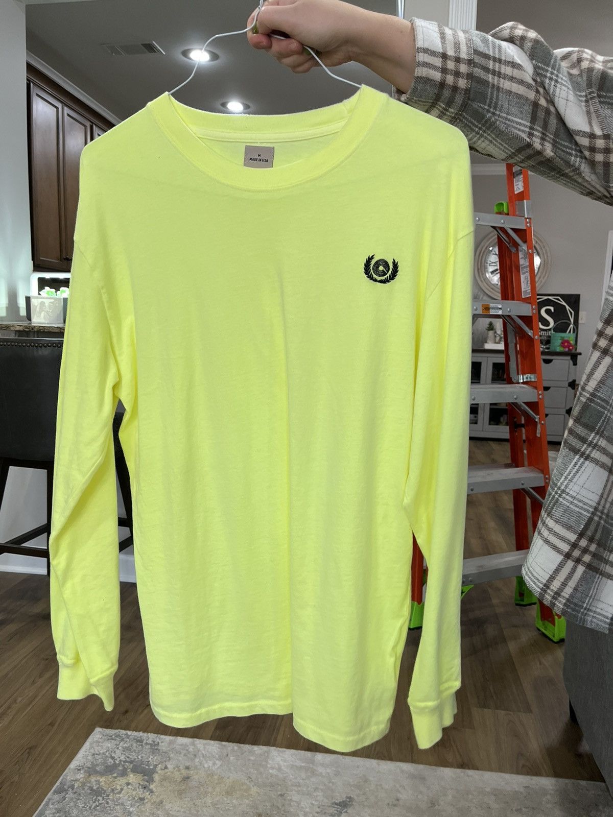 Adidas yeezy calabasas long sleeves tee frozen on sale yellow