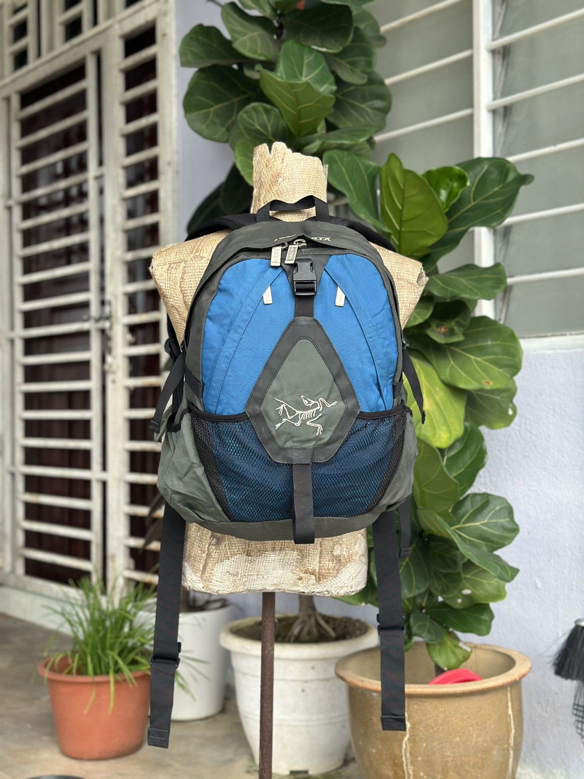 Arc'Teryx RARE‼️ ARCTERYX WIRE GORPCORE BACKPACK Grailed