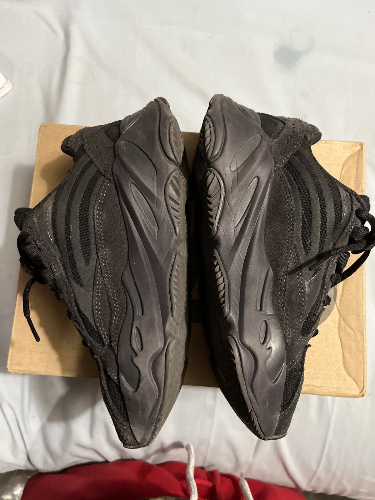 Adidas Yeezy 700 boost