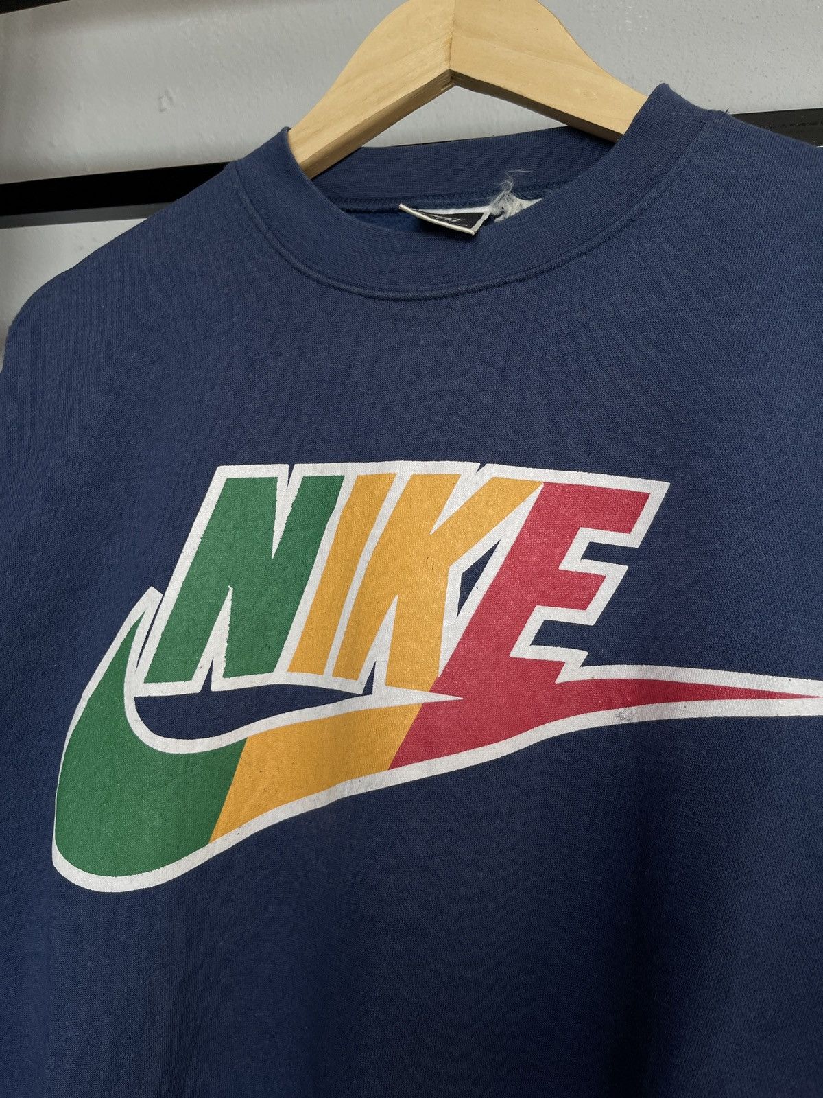 Nike Vintage Nike Rare Design Size US M / EU 48-50 / 2 - 2 Thumbnail