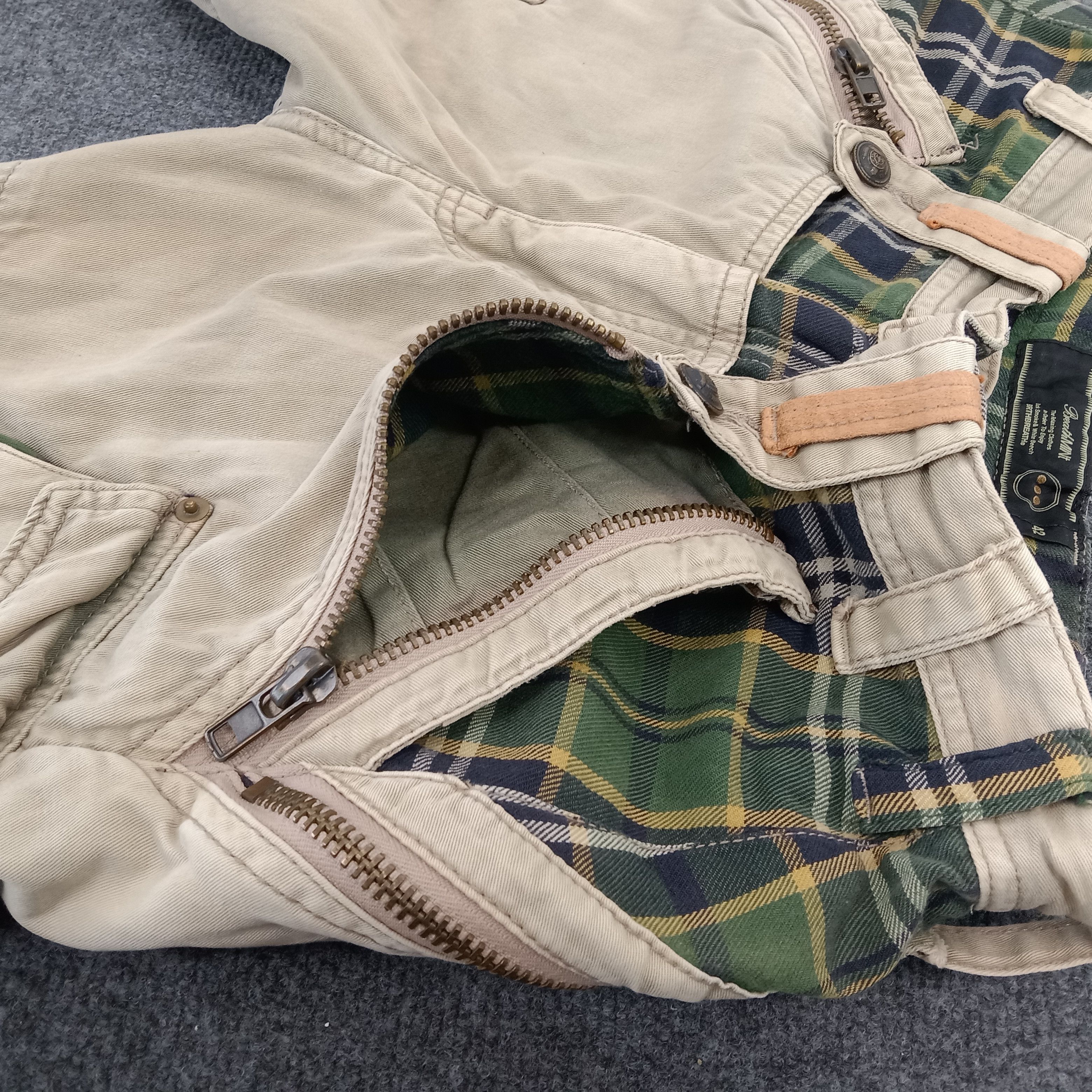 Japanese Brand × Vintage Breath Mint Bootcut Cargo Rare Pants Size US 32 / EU 48 - 11 Thumbnail