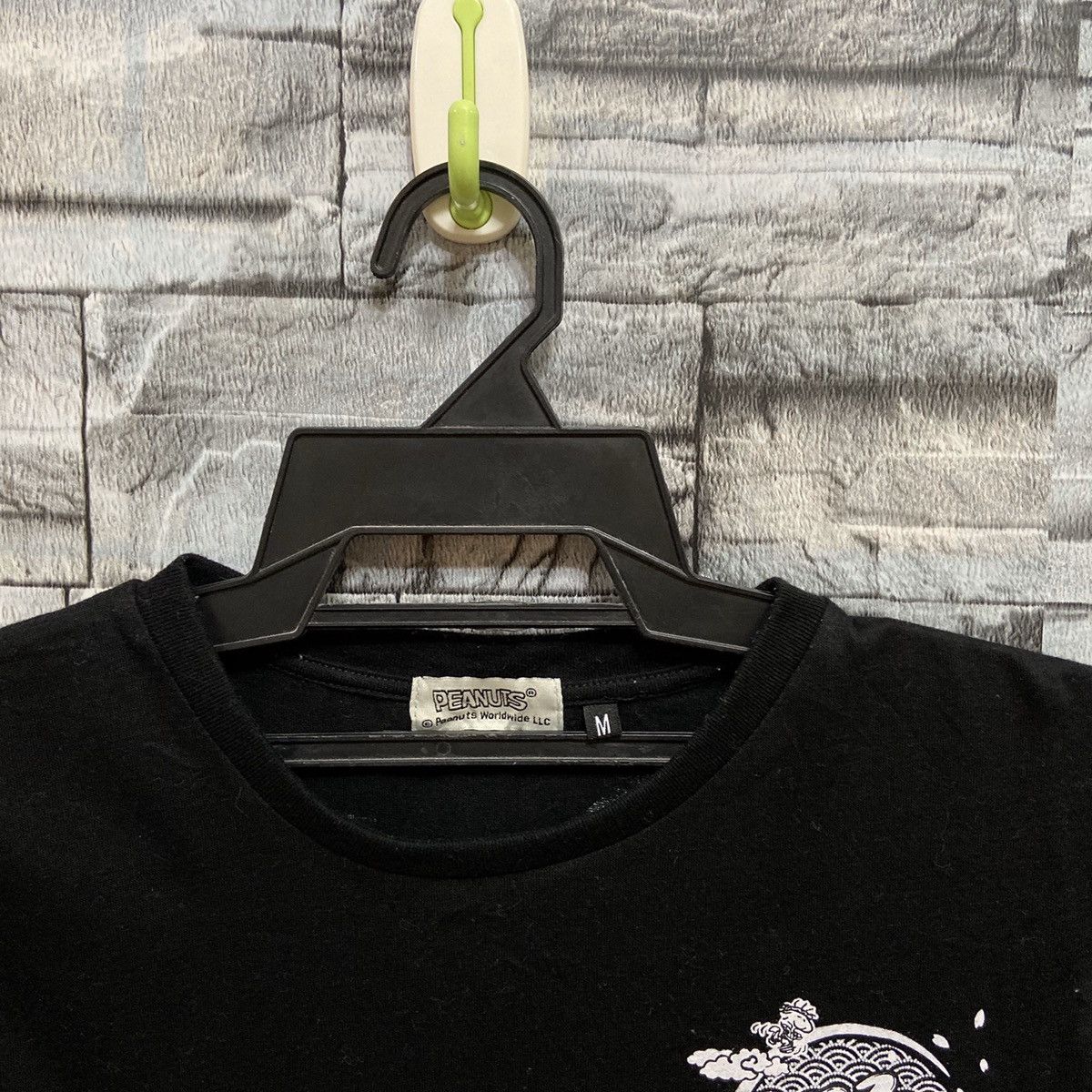 Peanuts Vintage Peanuts t shirt Snoopy japanese write size M Size US M / EU 48-50 / 2 - 5 Thumbnail