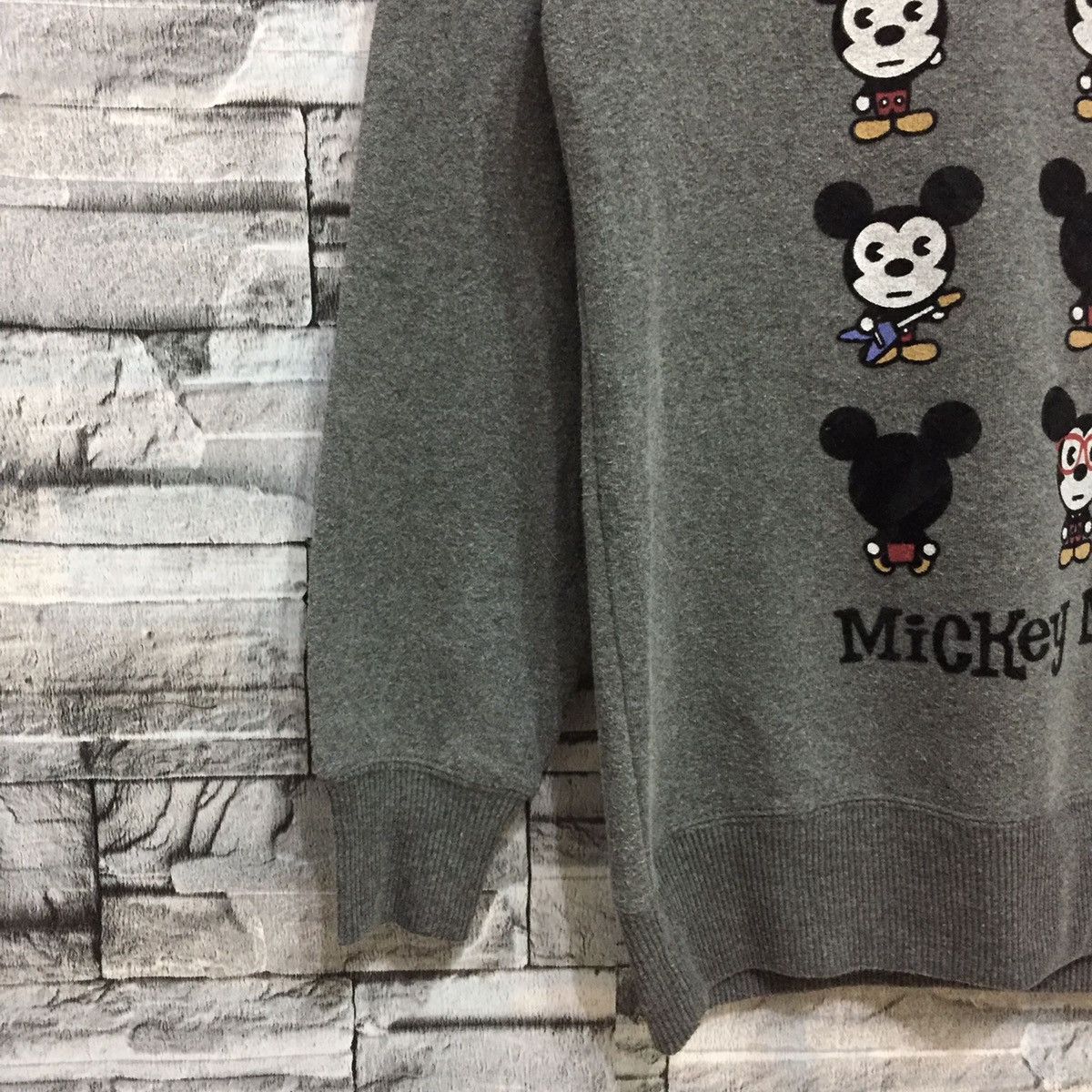 Disney Mickey Mouse sweatshirt disney size M Size M / US 6-8 / IT 42-44 - 4 Thumbnail
