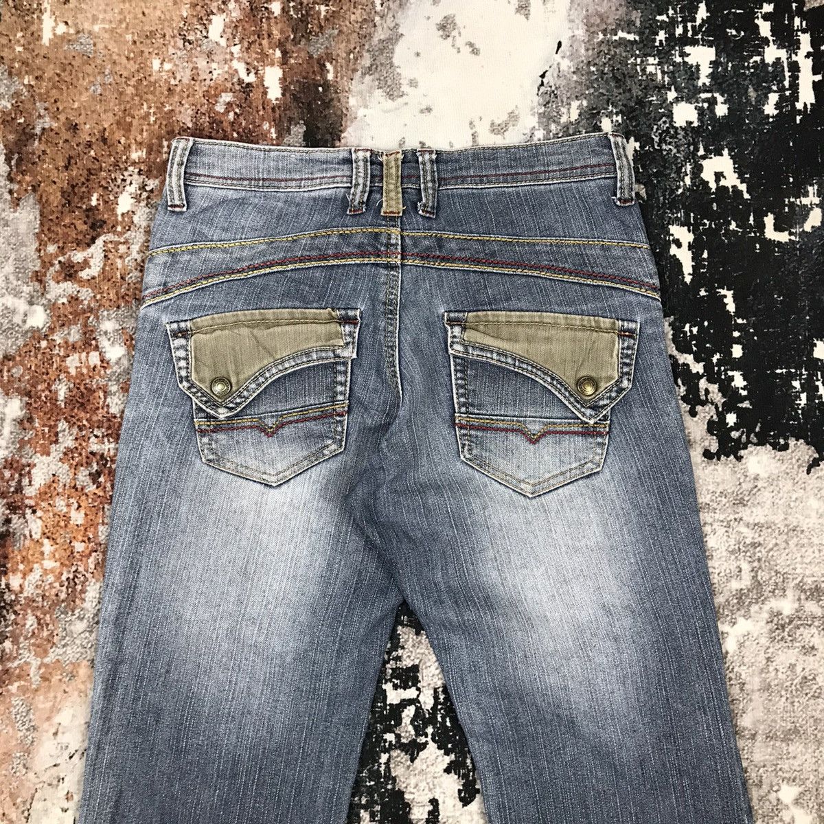 Japanese Brand × Vintage Japanese Bust Pant Flare Light Wash Jeans Size 28" / US 6 / IT 42 - 7 Thumbnail