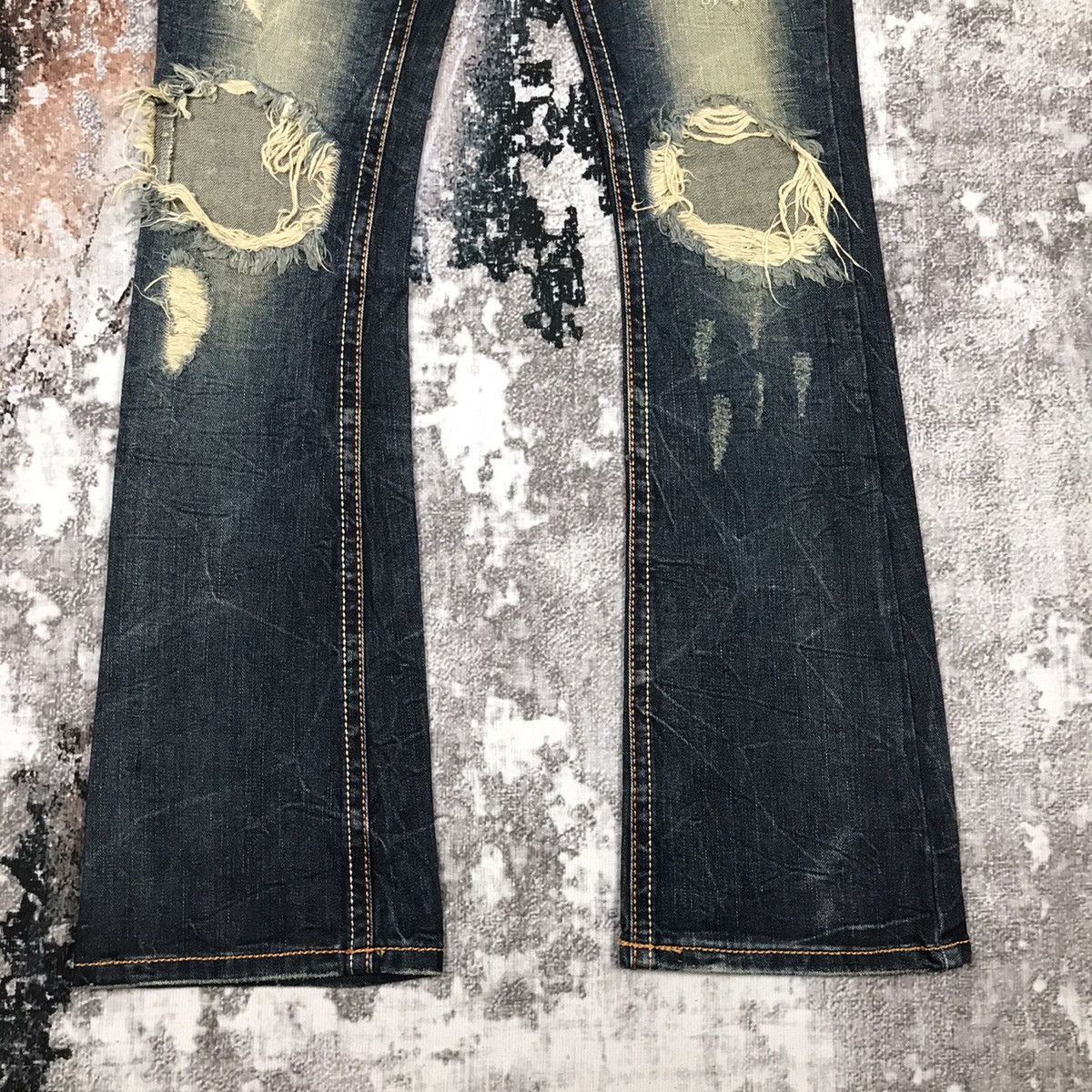 Japanese Brand × Vintage Vintage Japanese Body Beauty Flare Dirty Distressed Jeans Size 29" - 4 Thumbnail