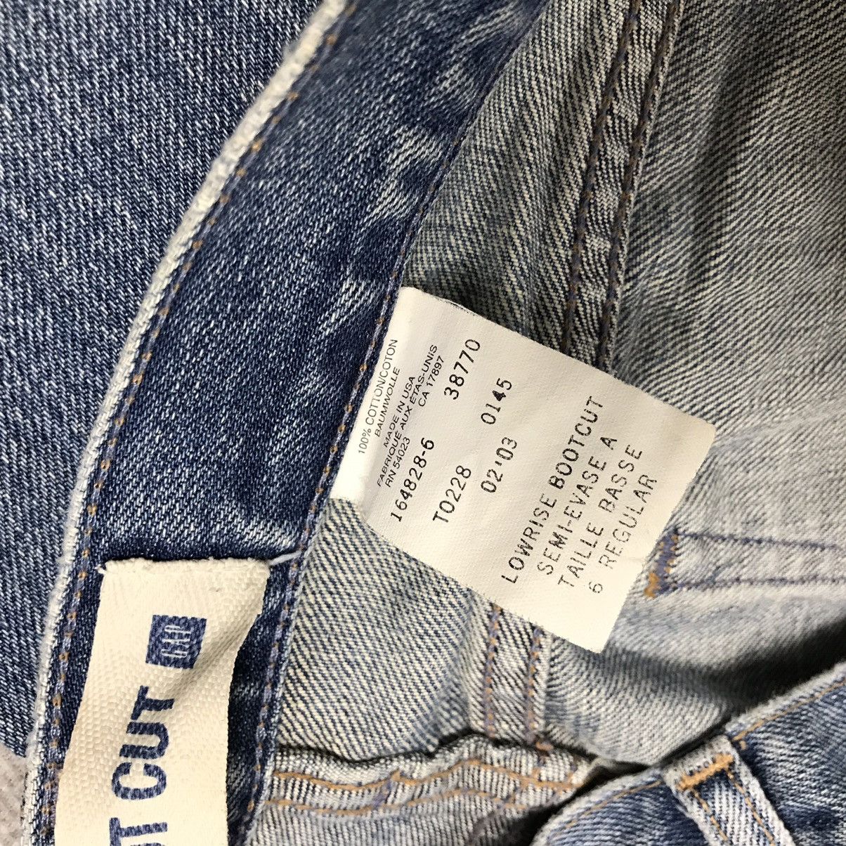 Gap × Japanese Brand × Vintage Vintage Gap Flare Light Wash Baggy Jeans Size 30" / US 8 / IT 44 - 8 Thumbnail