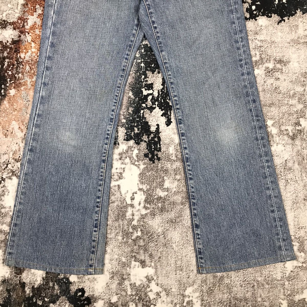 Gap × Japanese Brand × Vintage Vintage Gap Flare Light Wash Baggy Jeans Size 30" / US 8 / IT 44 - 4 Thumbnail