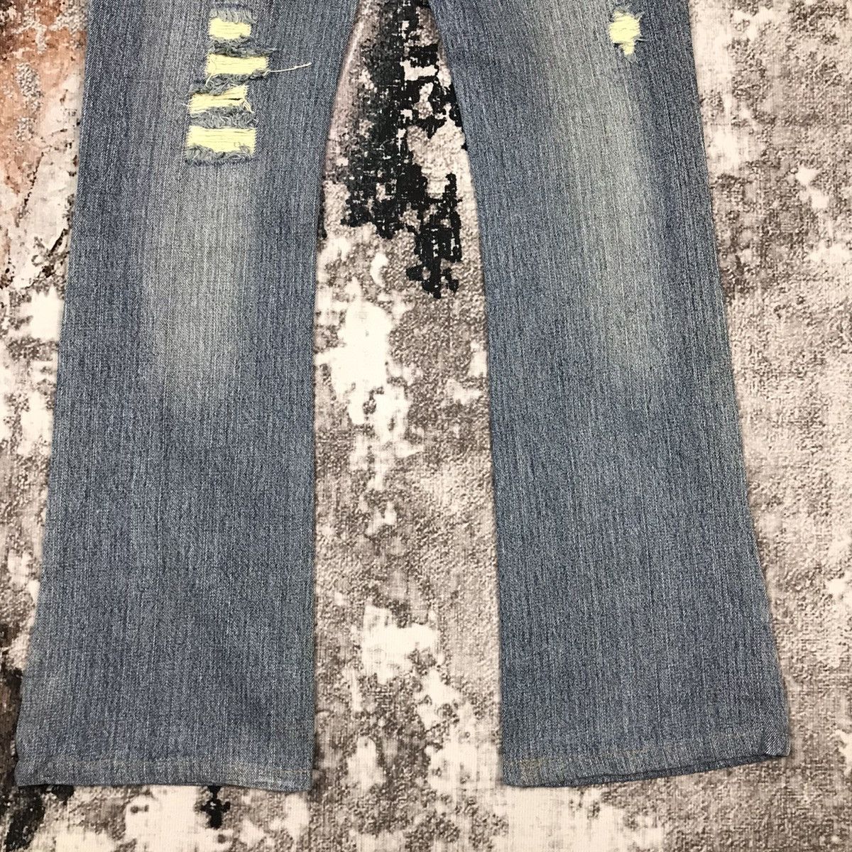 Japanese Brand × Vintage Japanese Flamingo Girls Flare Light Wash Distressed Jeans Size 29" - 9 Thumbnail