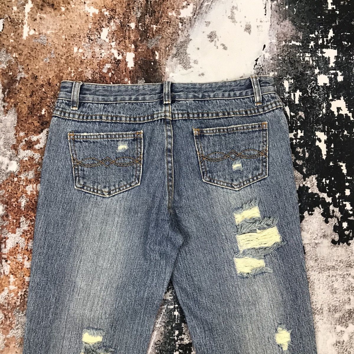 Japanese Brand × Vintage Japanese Flamingo Girls Flare Light Wash Distressed Jeans Size 29" - 7 Thumbnail